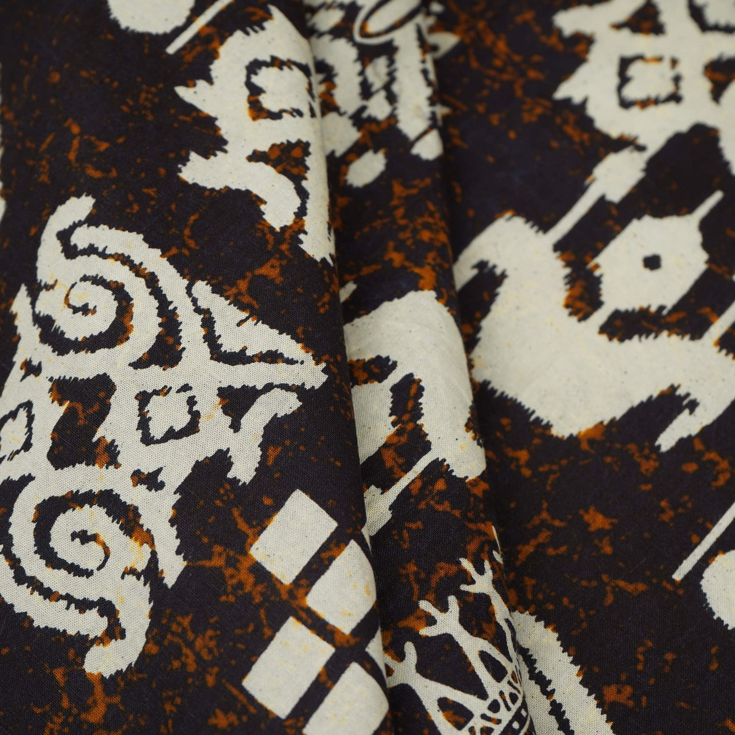 Black & White Batik Print Cotton Fabric OG-30317