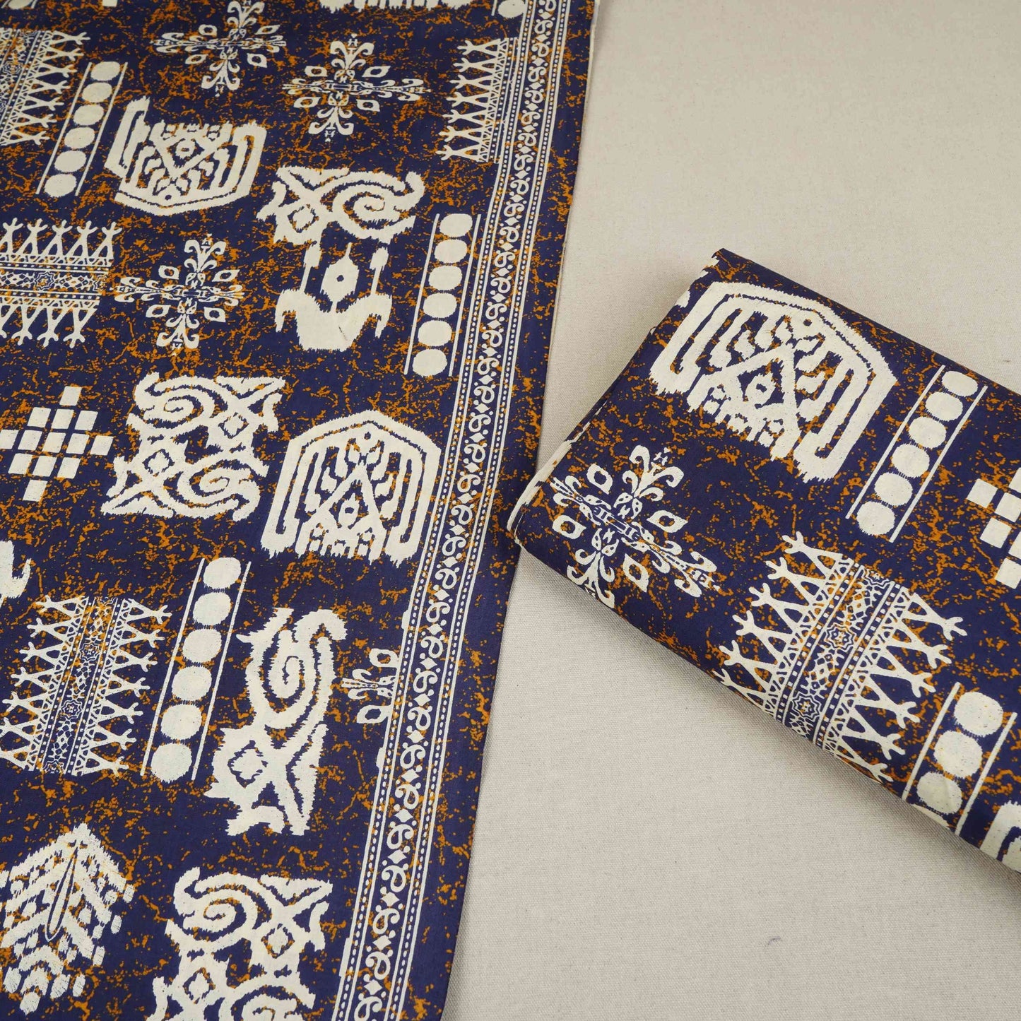 Blue & White Batik Print Cotton Fabric OG-30319