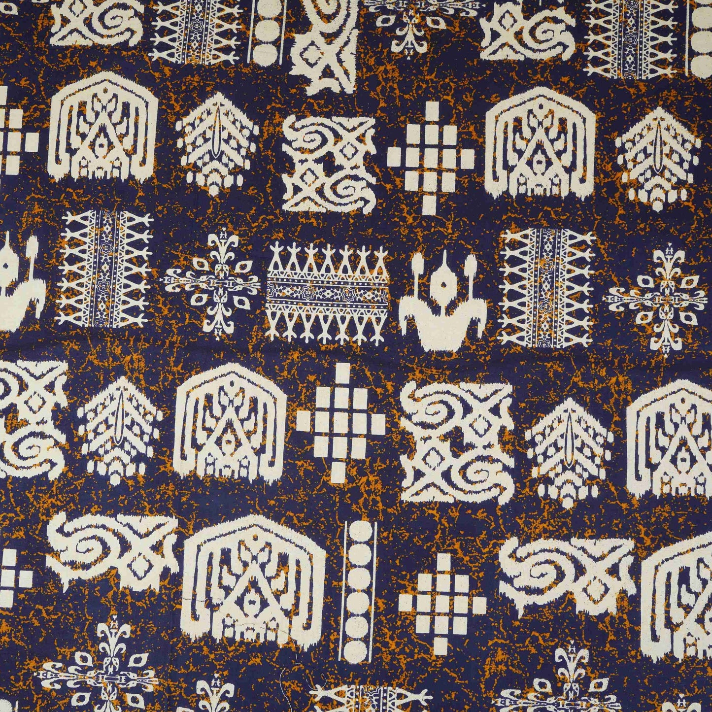 Blue & White Batik Print Cotton Fabric OG-30319