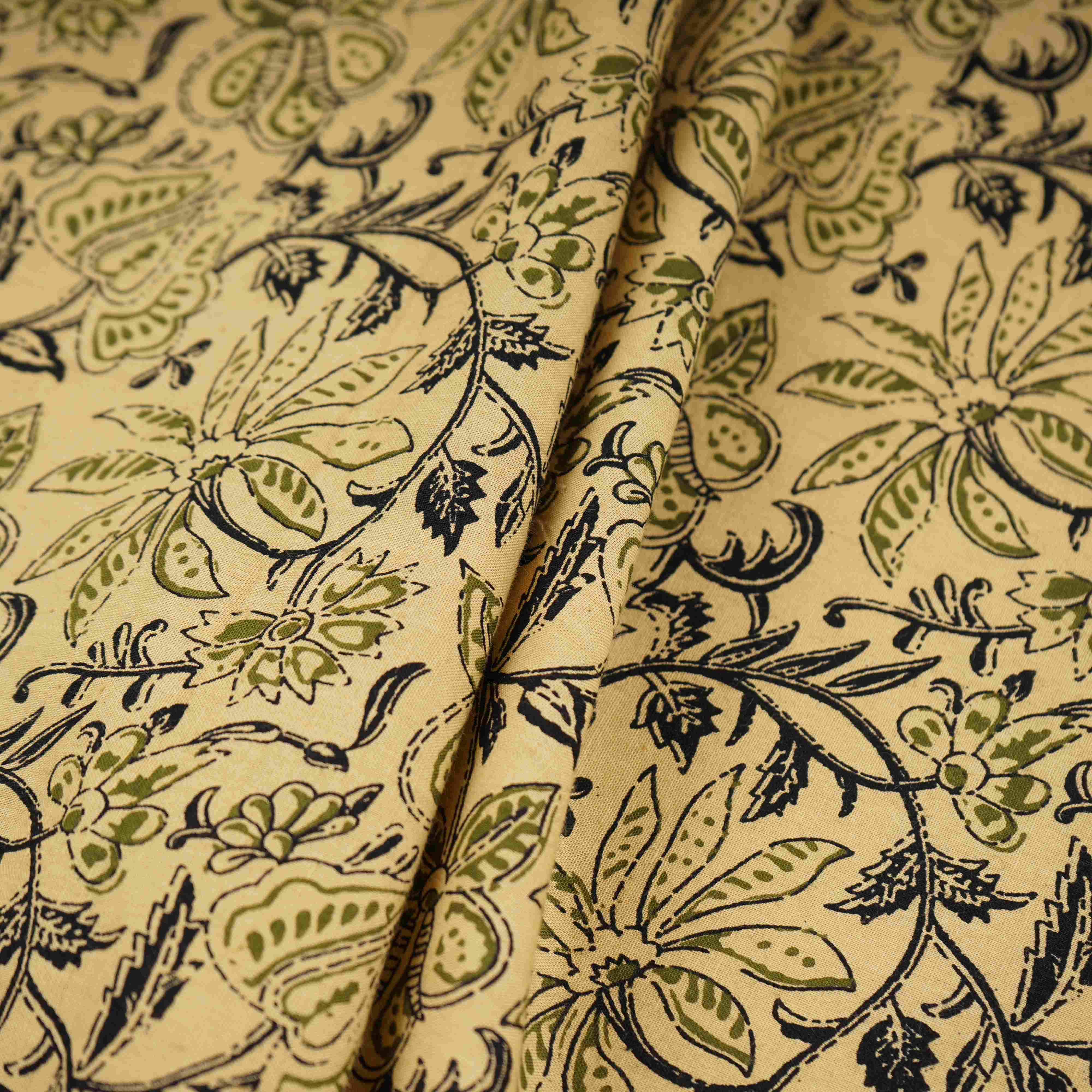 Cream & Black Floral Print Cotton Fabric OG-30311 - TradeUNO
