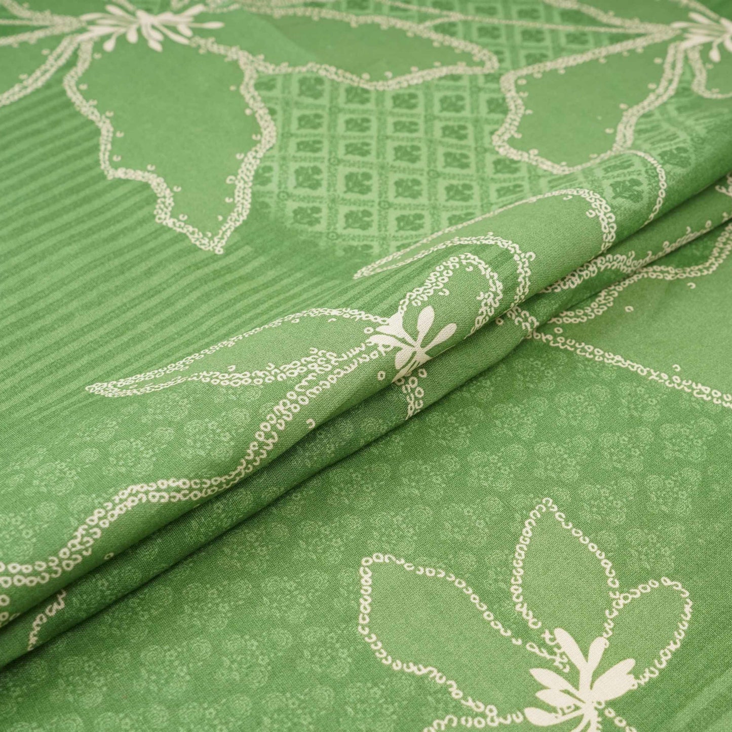 Green Floral Stripes Print Cotton Fabric DE-32294