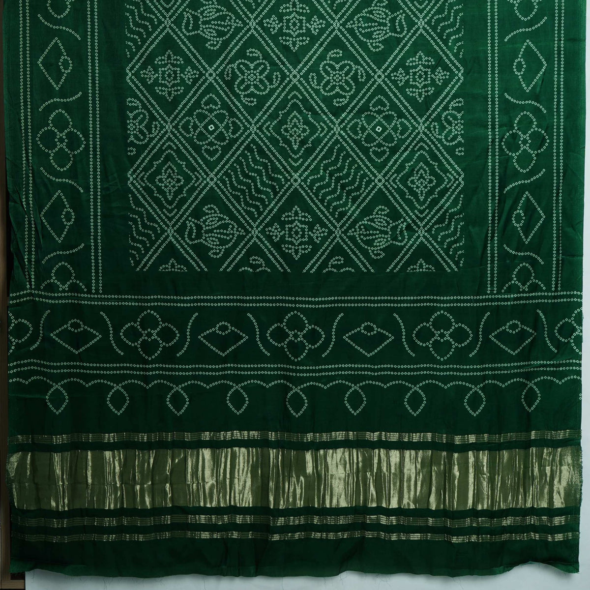 Green Bandhani Print Gajji Silk Dupatta GT-34119 – image 2 of 3