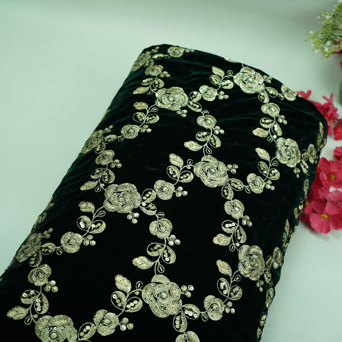 Green Floral Embroidery Velvet Fabric GT-35401