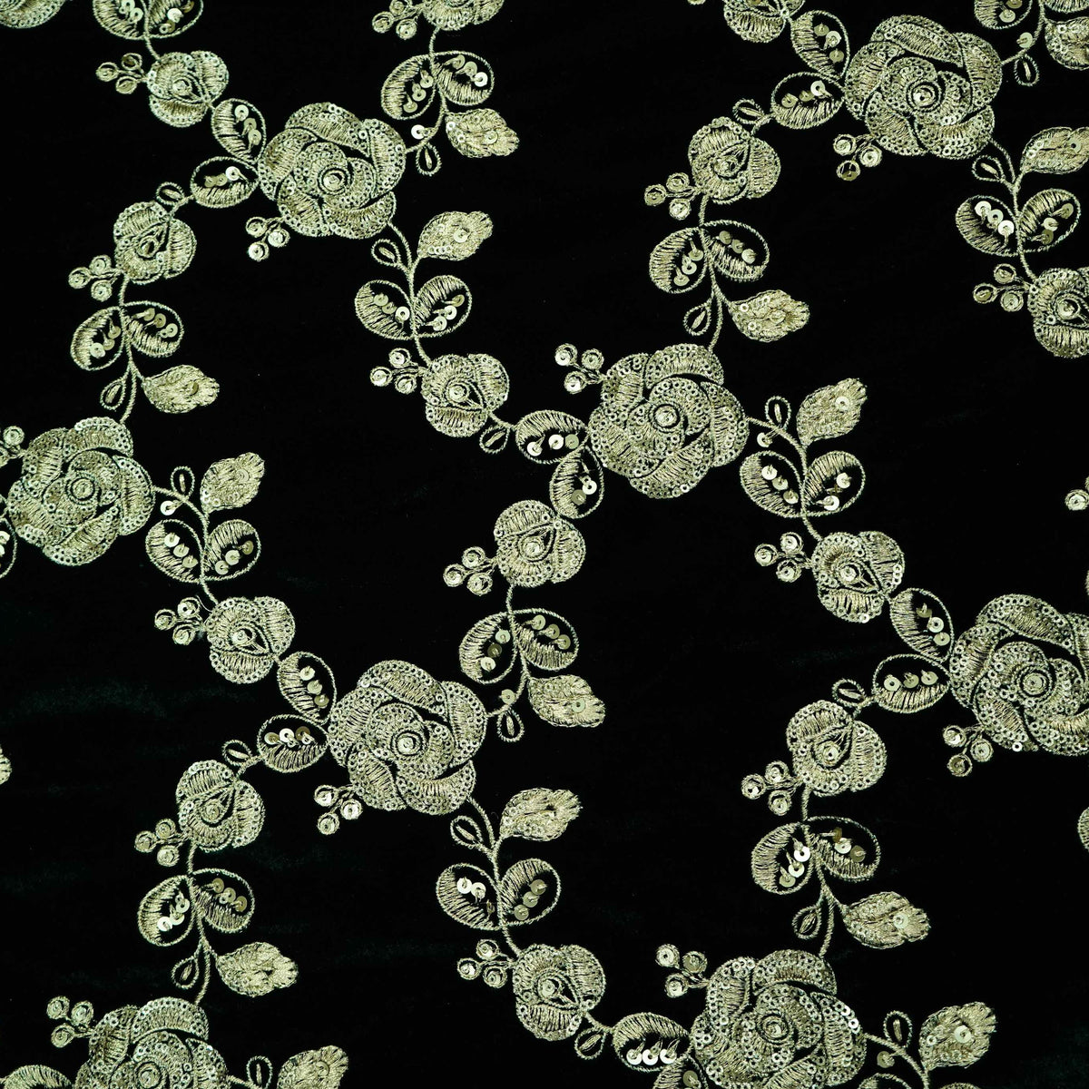 Green Floral Embroidery Velvet Fabric GT-35401