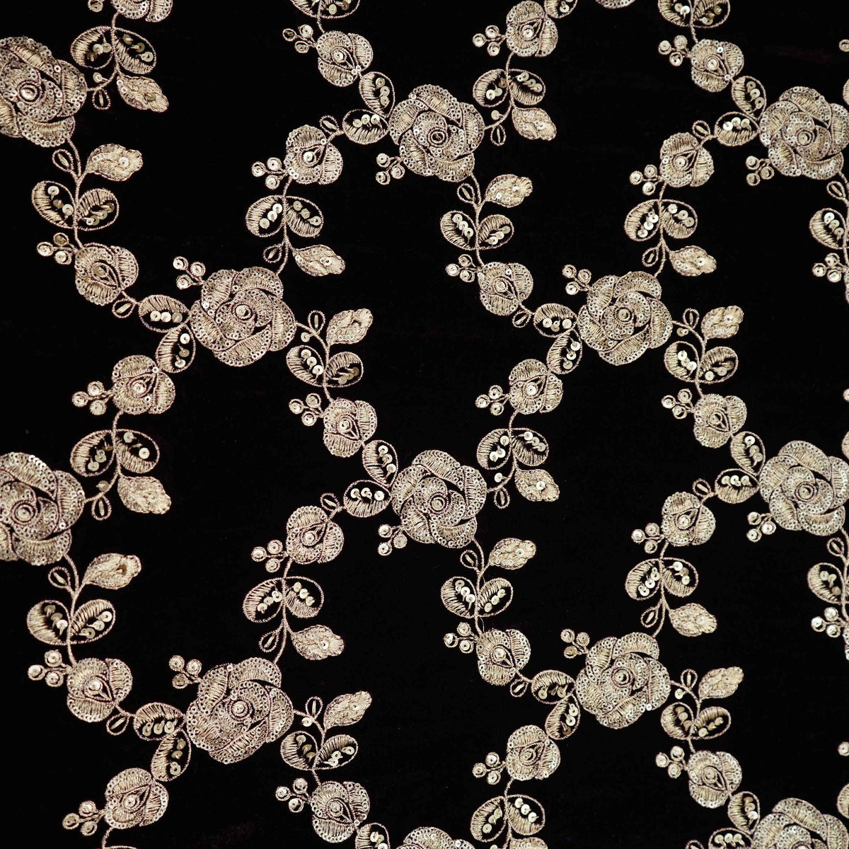 Purple Floral Embroidery Velvet Fabric GT-35402
