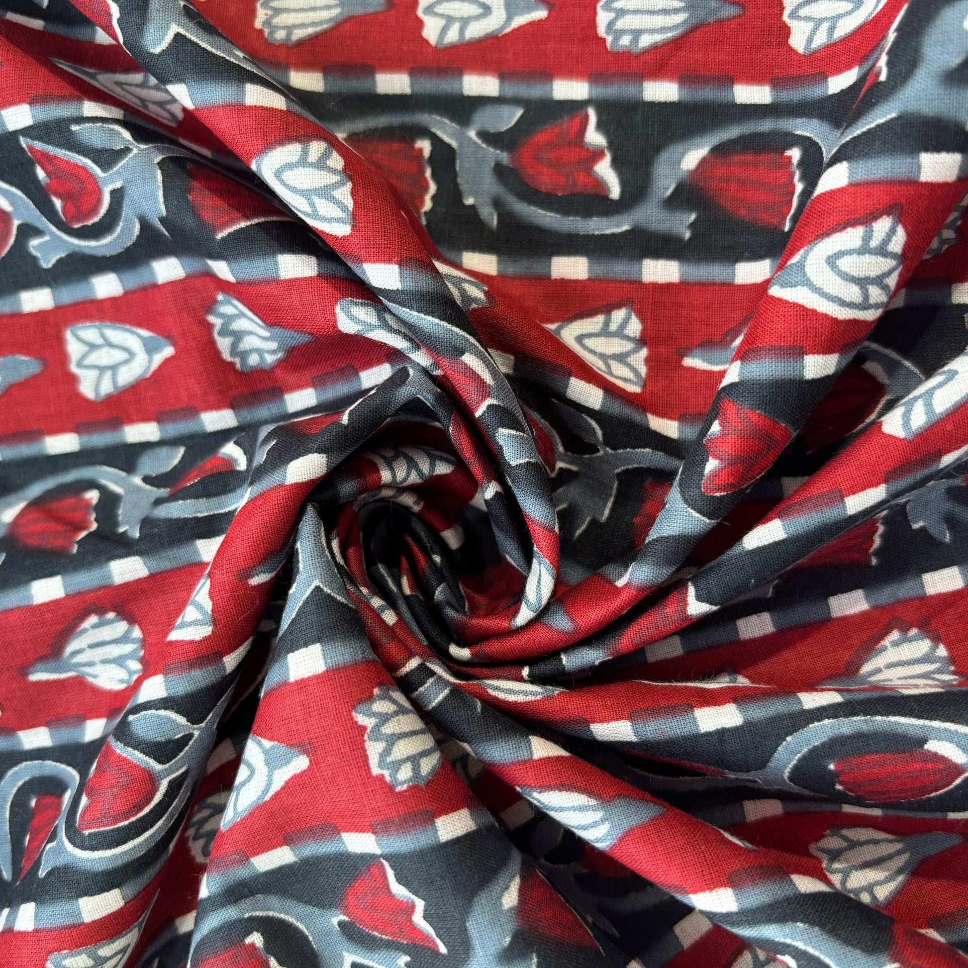 Red Black Floral Print Cotton Fabric 16113