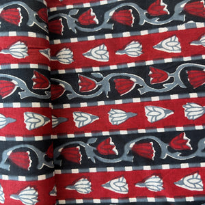 Red Black Floral Print Cotton Fabric 16113
