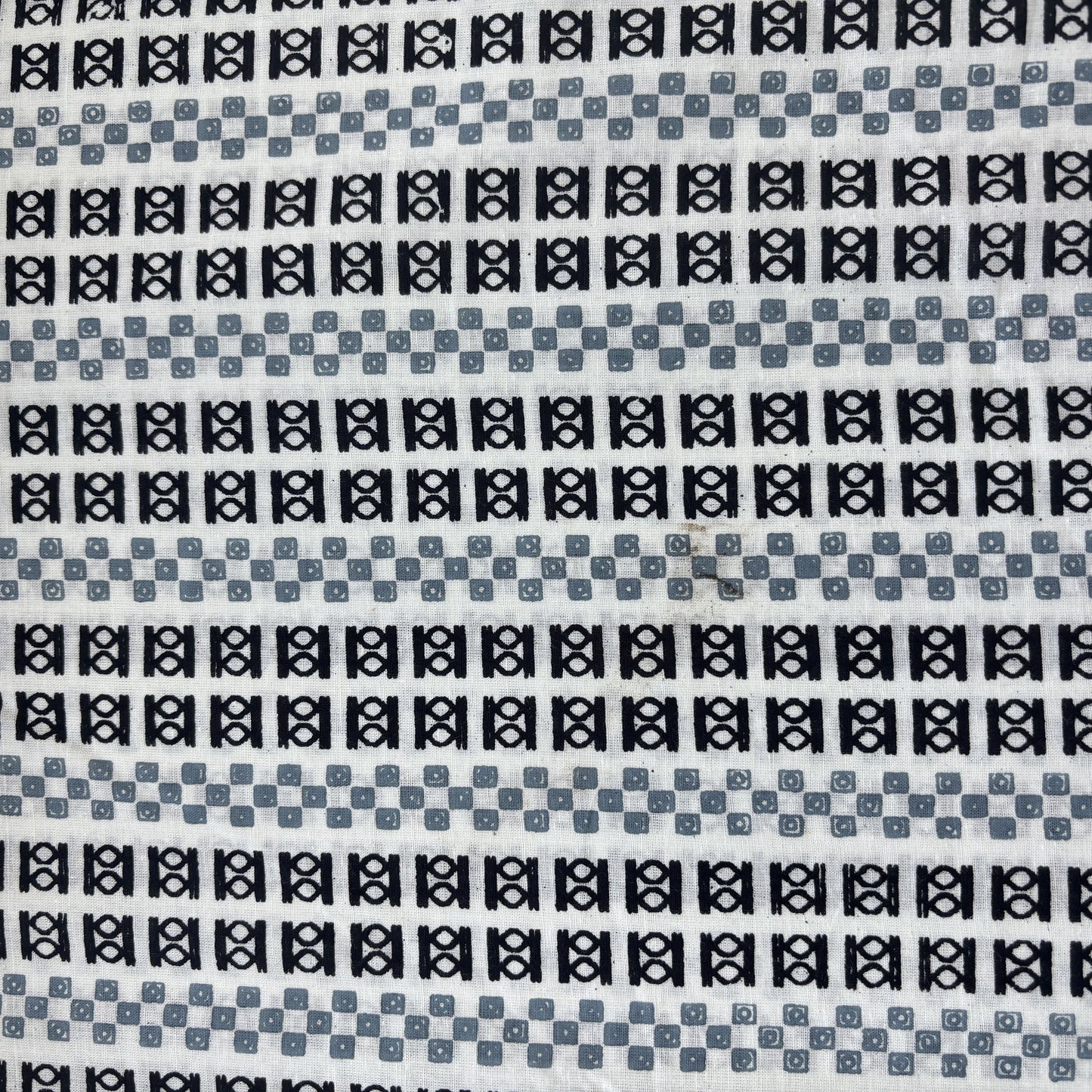 White Black Abstract Print Cotton Fabric 16124