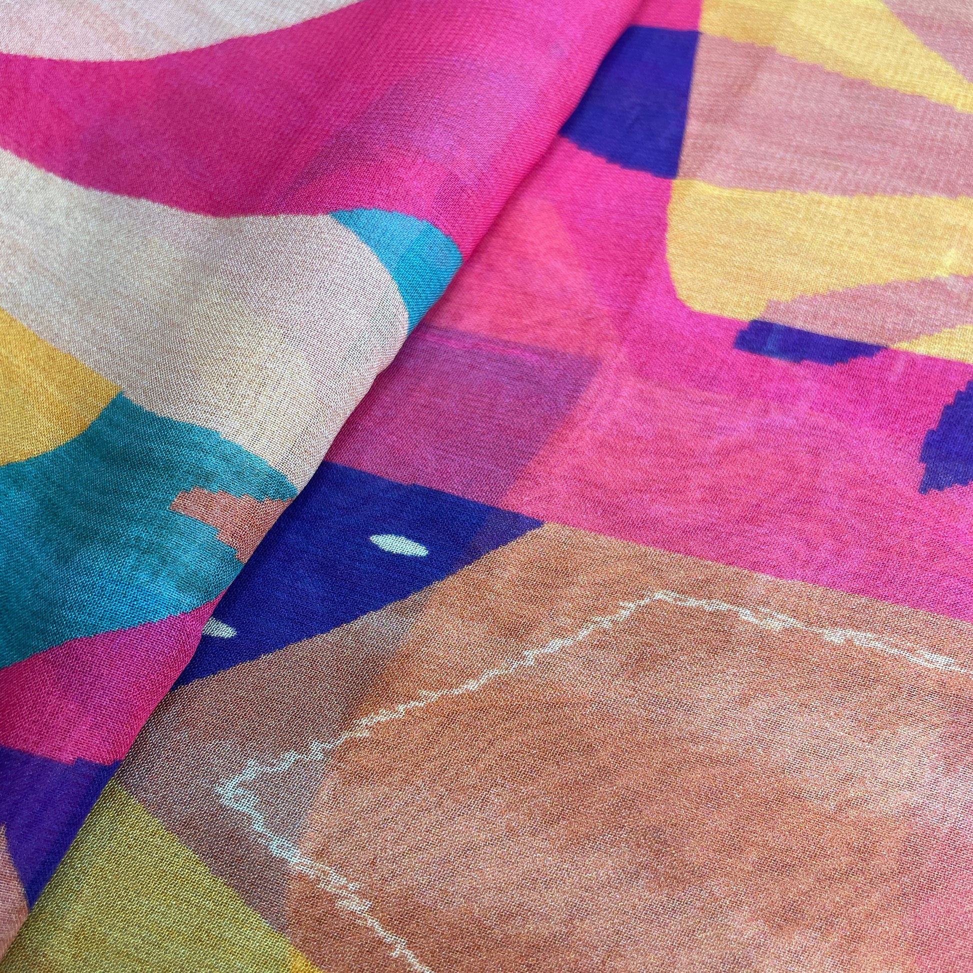 Premium Multicolour Abstract Print Georgette Fabric