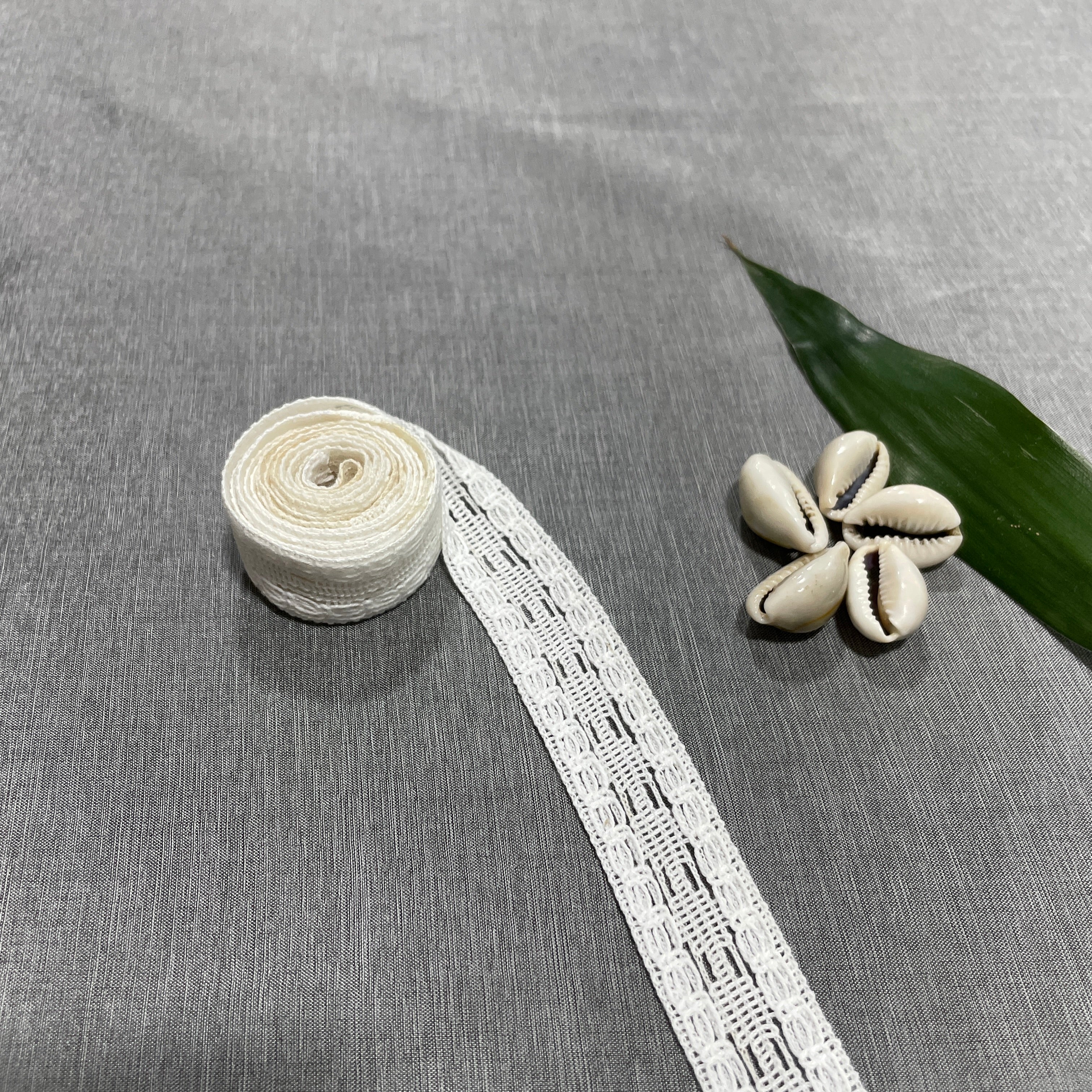 Off Cream Dyeable Cotton Lace PC-9205 - TradeUNO