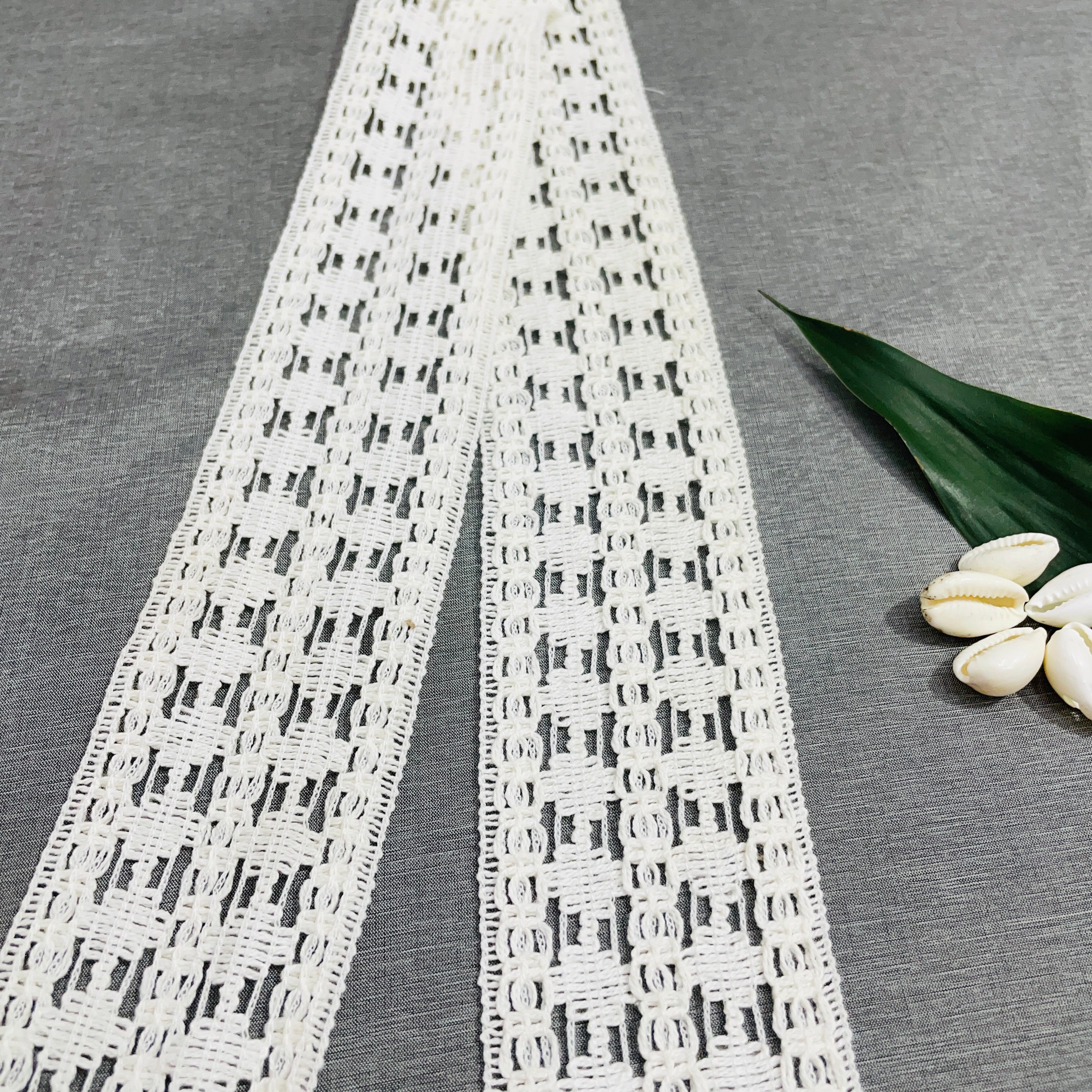 Off White Cotton Lace - TradeUNO