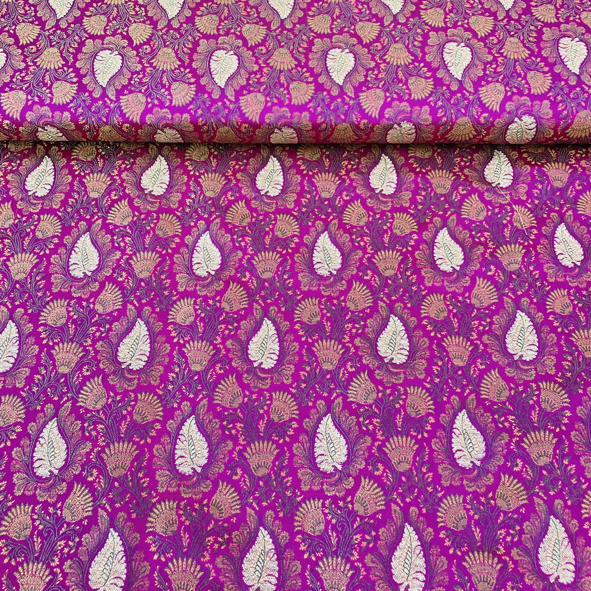 Exclusive Magenta Pink Traditional Print Tanchui Jamewar Silk Fabric