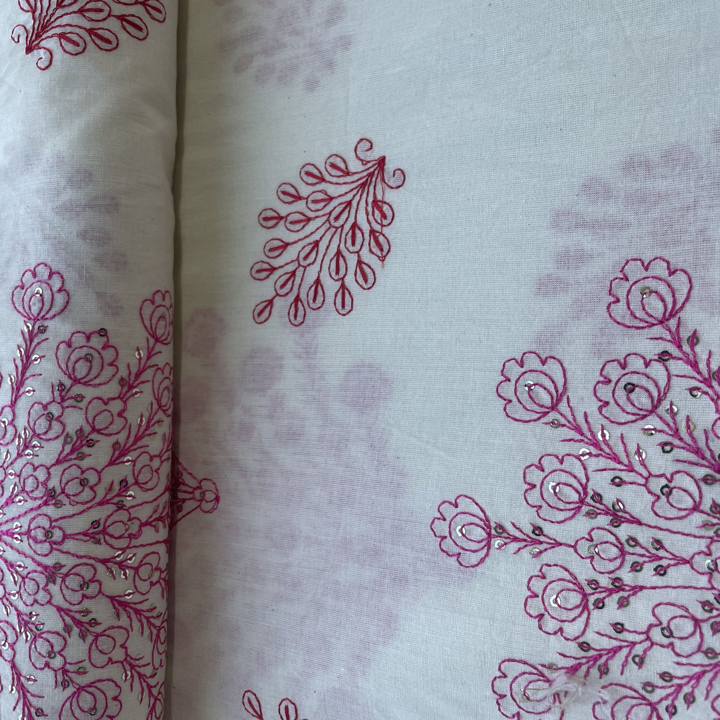 Off White & Pink Floral Sequence Embroidery With Border Fabric 11059