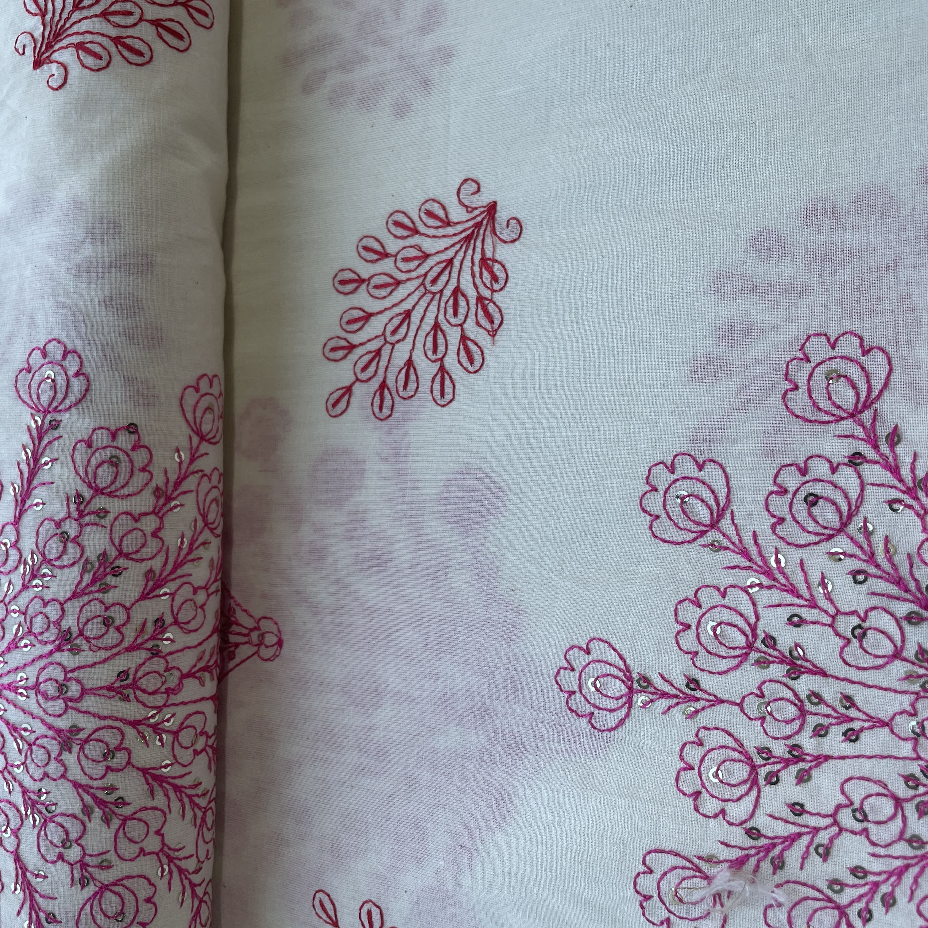 Off White & Pink Floral Sequence Embroidery With Border Fabric 11059
