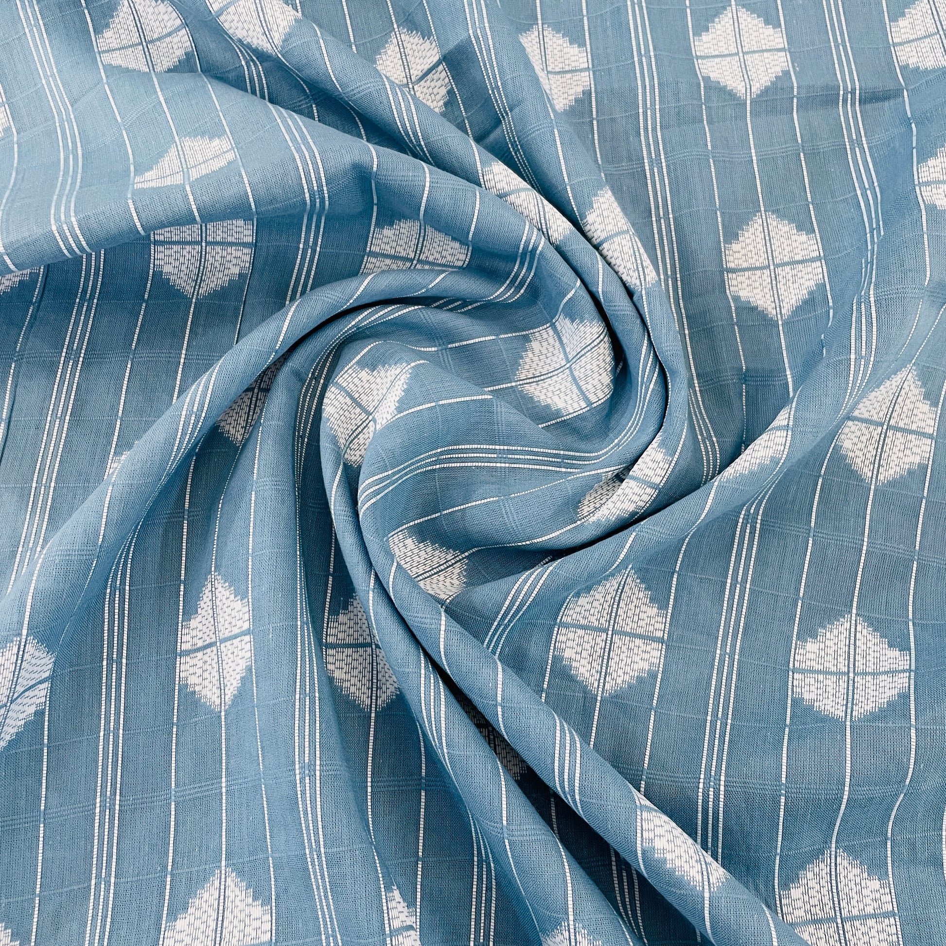 Blue & White Geometrical Handwoven Cotton Fabric - TradeUNO