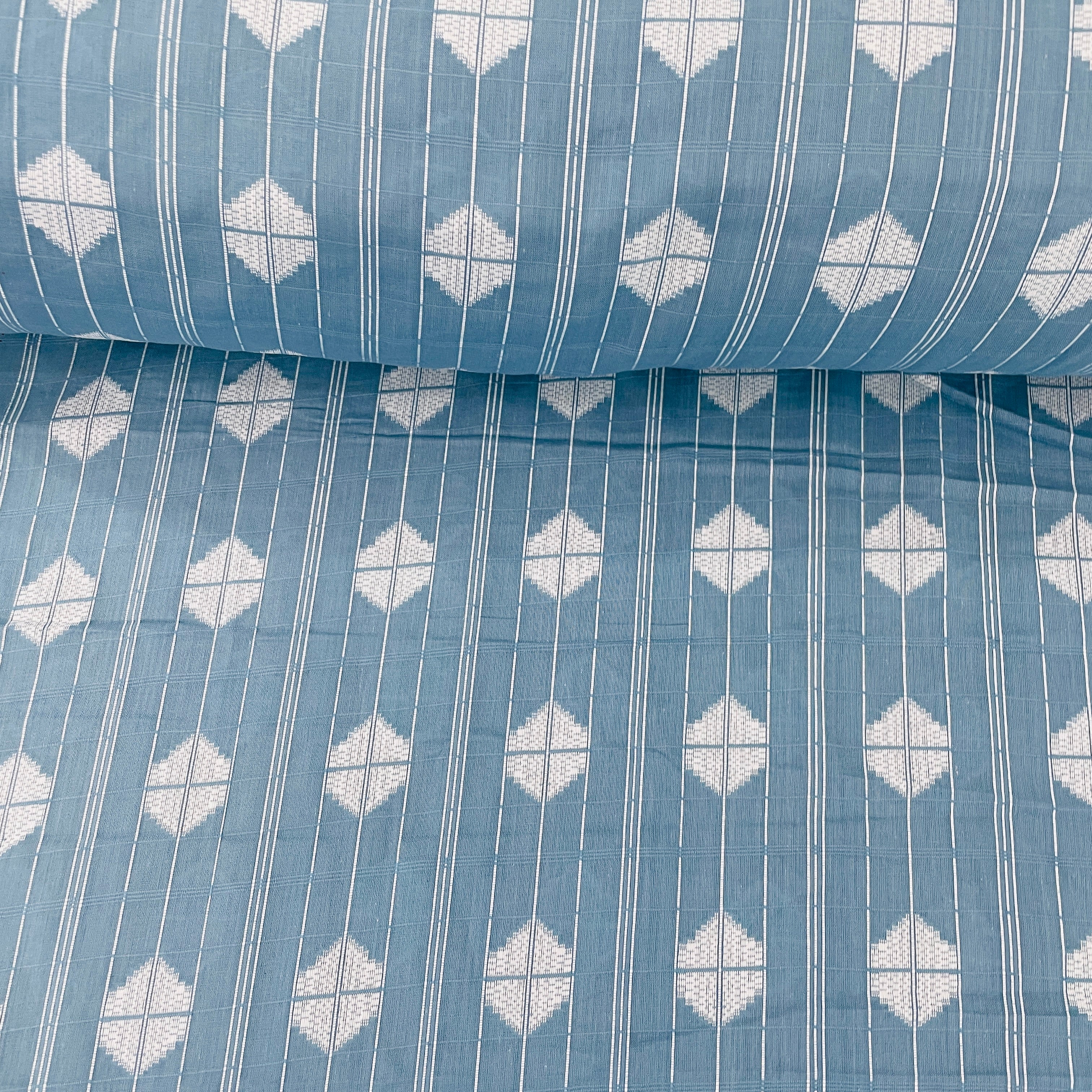 Blue & White Geometrical Handwoven Cotton Fabric - TradeUNO