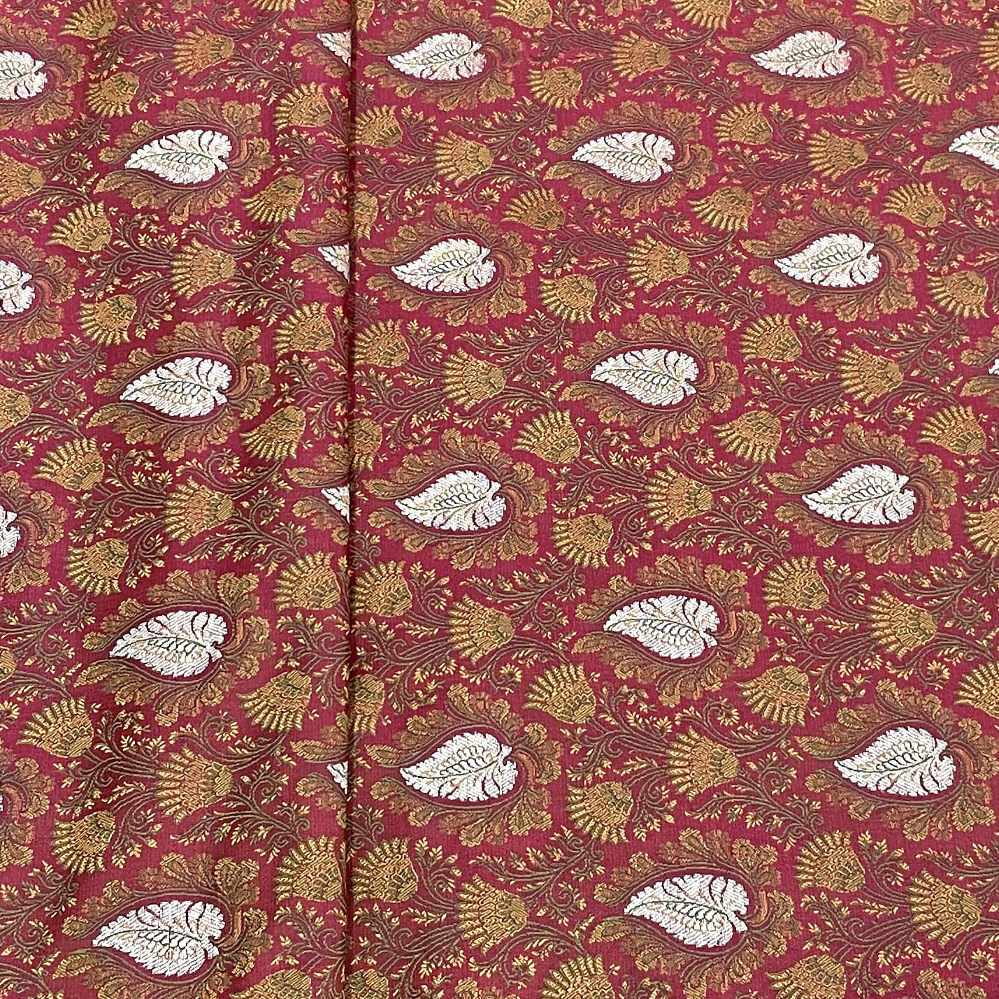 Premium Dark Pink Traditional Buti Print Tanchui Jamewar Silk Fabric