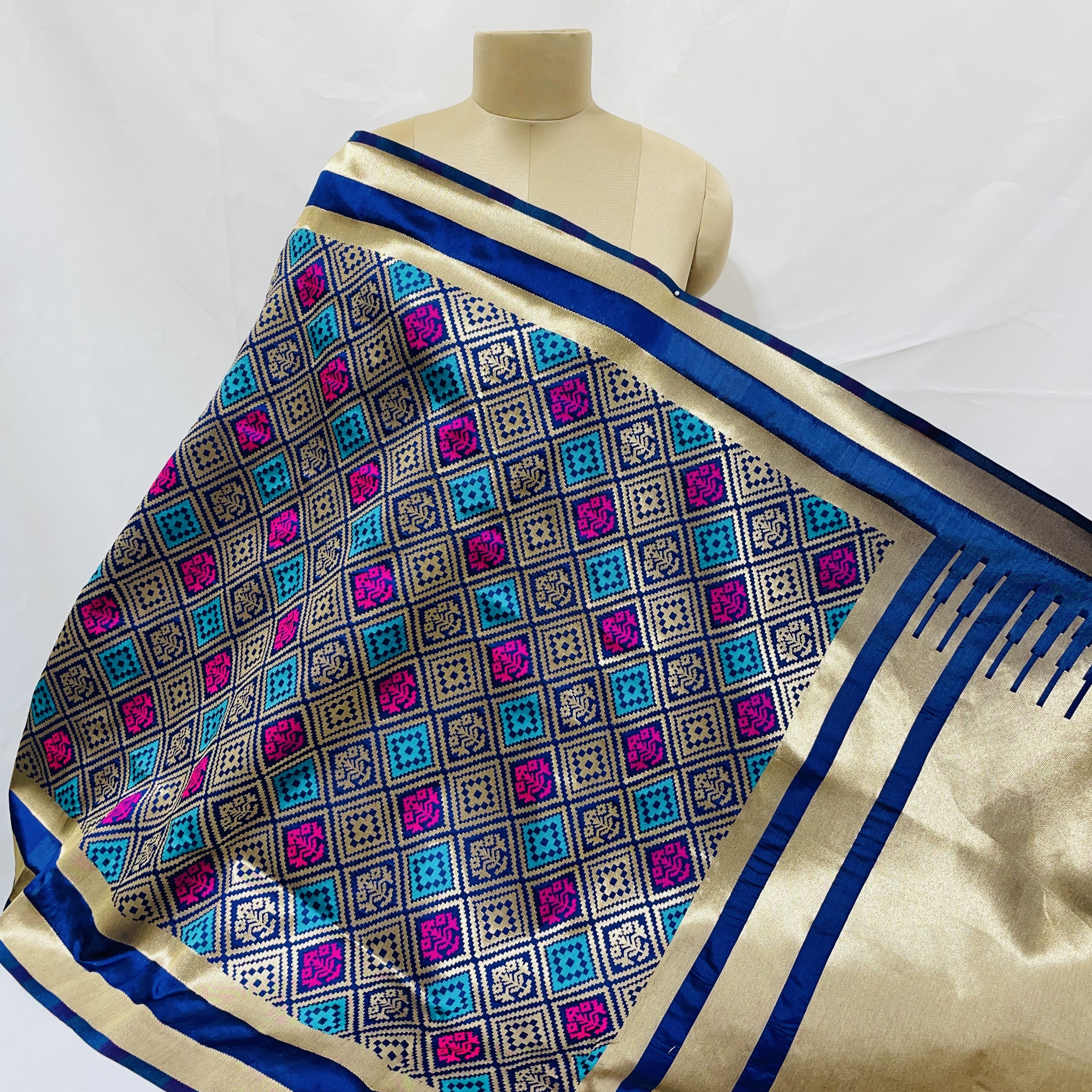 Premium Navy Blue Geometrical Print Banarsi Jacquard Dupatta