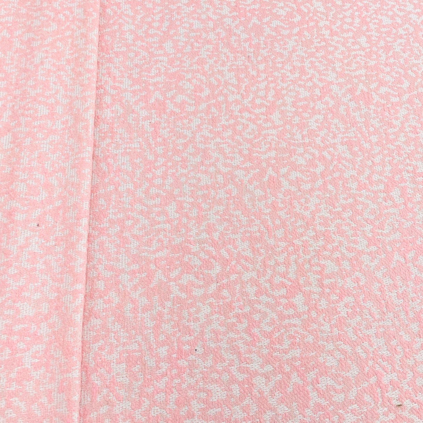 Pink With Lurex Tweed Fabric - TradeUNO