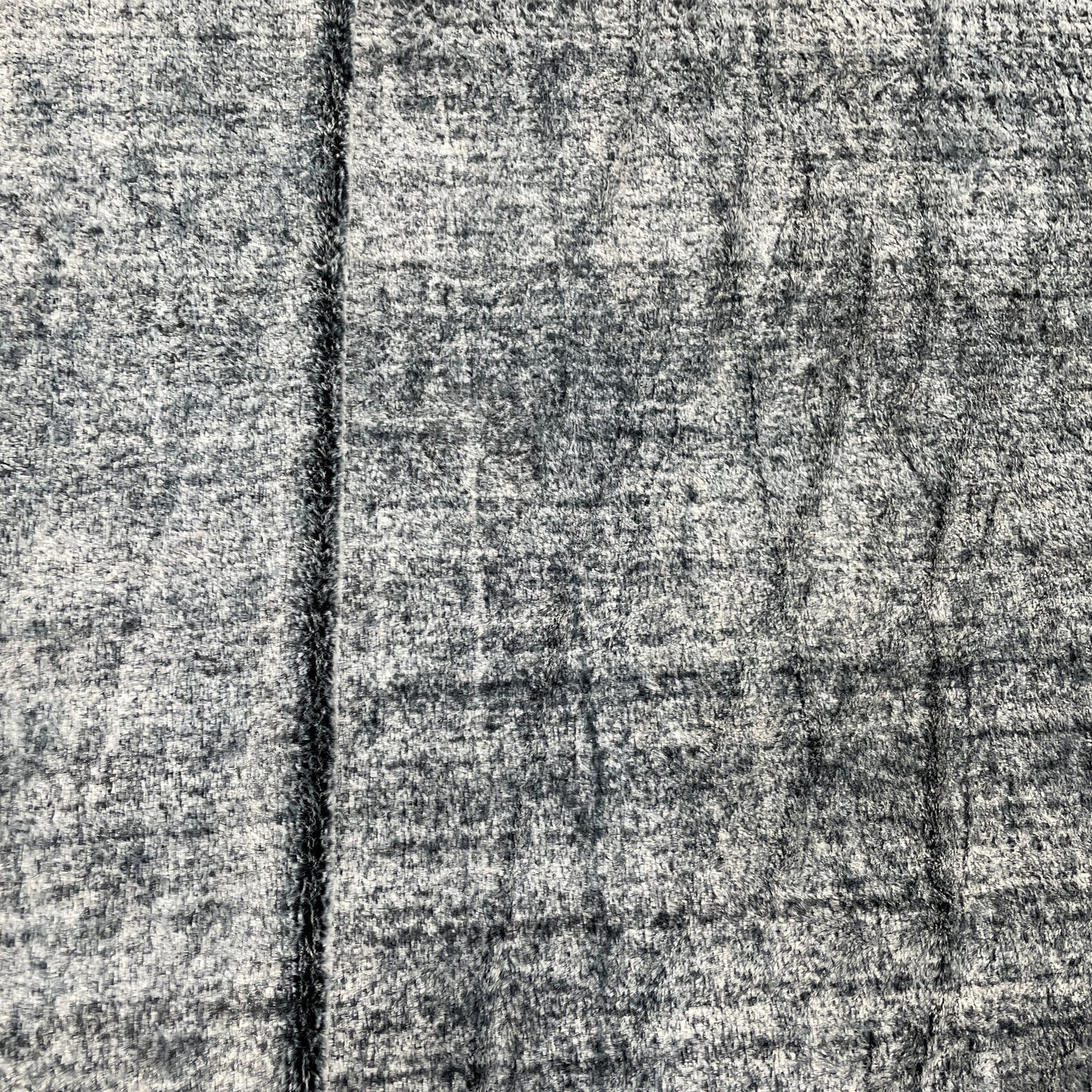 Black & Grey Solid Fur Fabric - TradeUNO