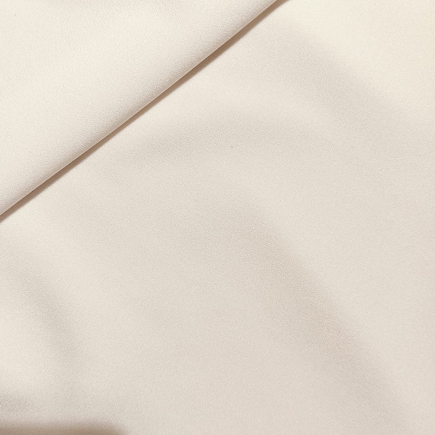 White Solid Moss Crepe 17889