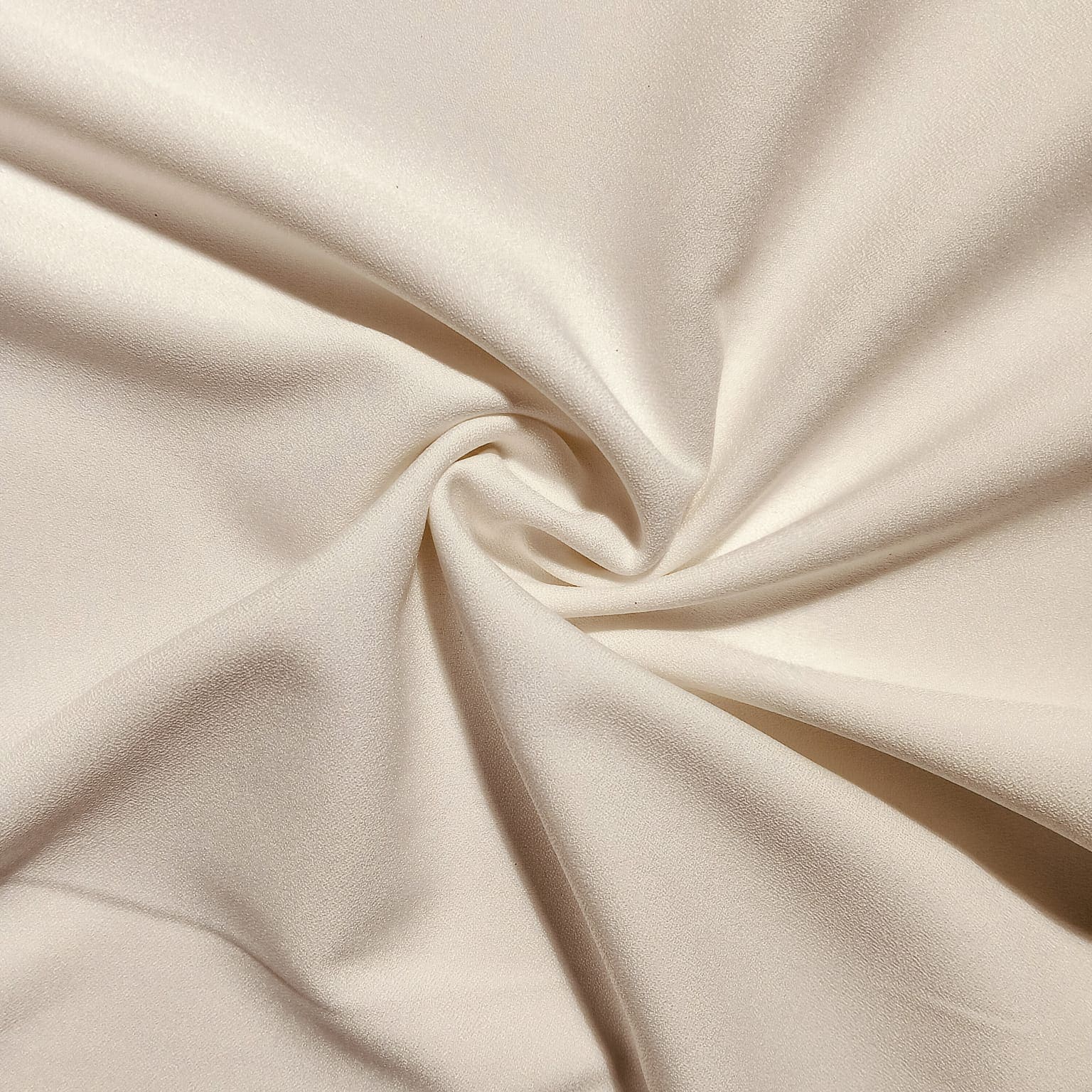 White Solid Moss Crepe 17889