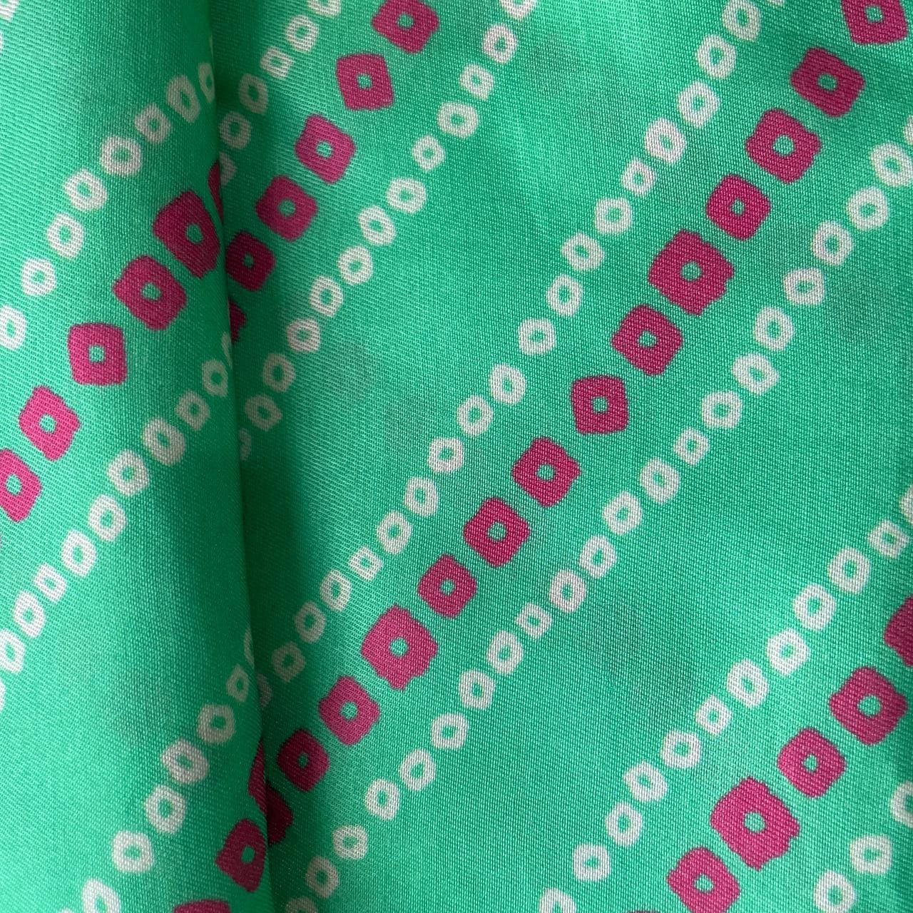 Green Bandhani Print Gaji Silk Fabric 17535