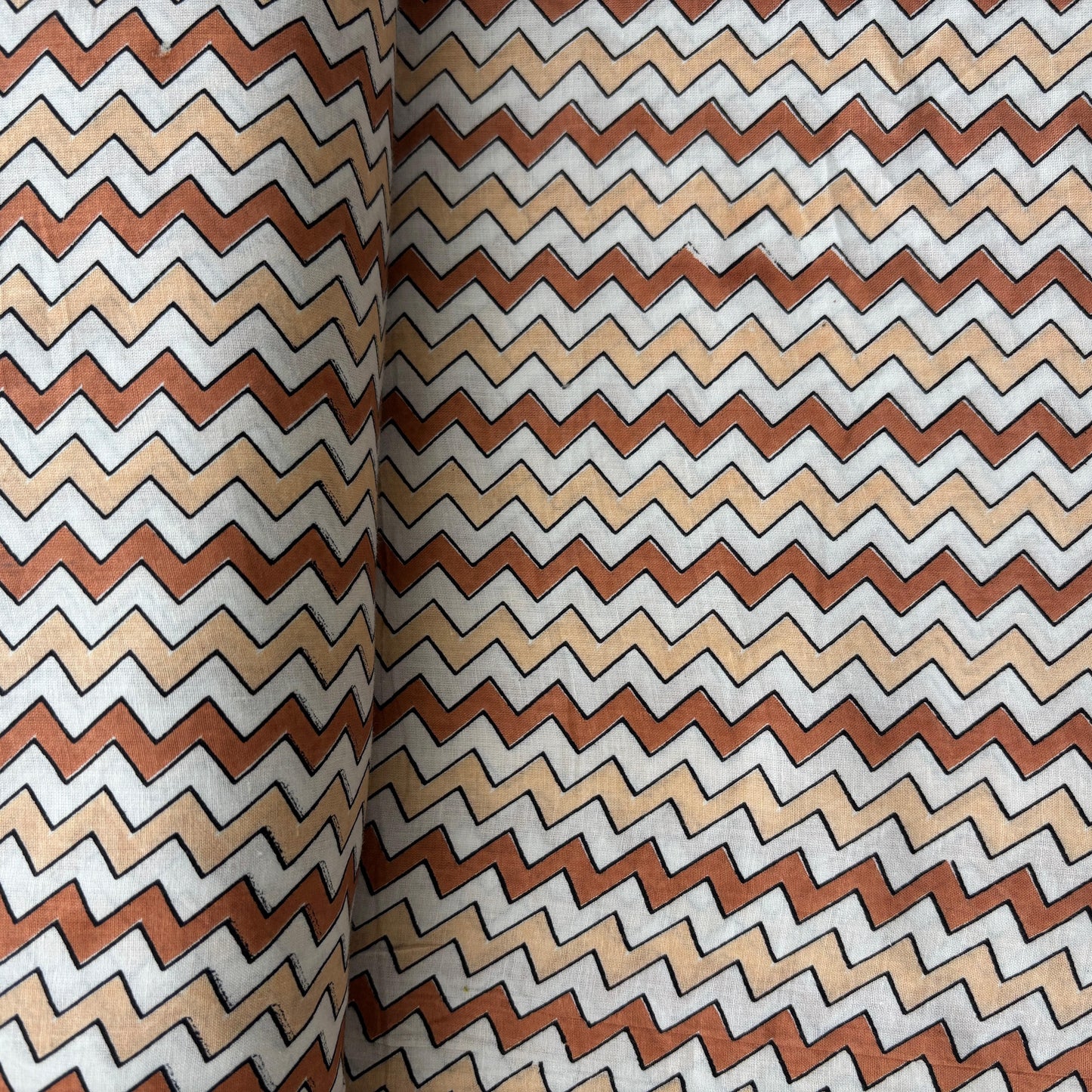 White Cream Chevron Print Cotton Fabric 16108
