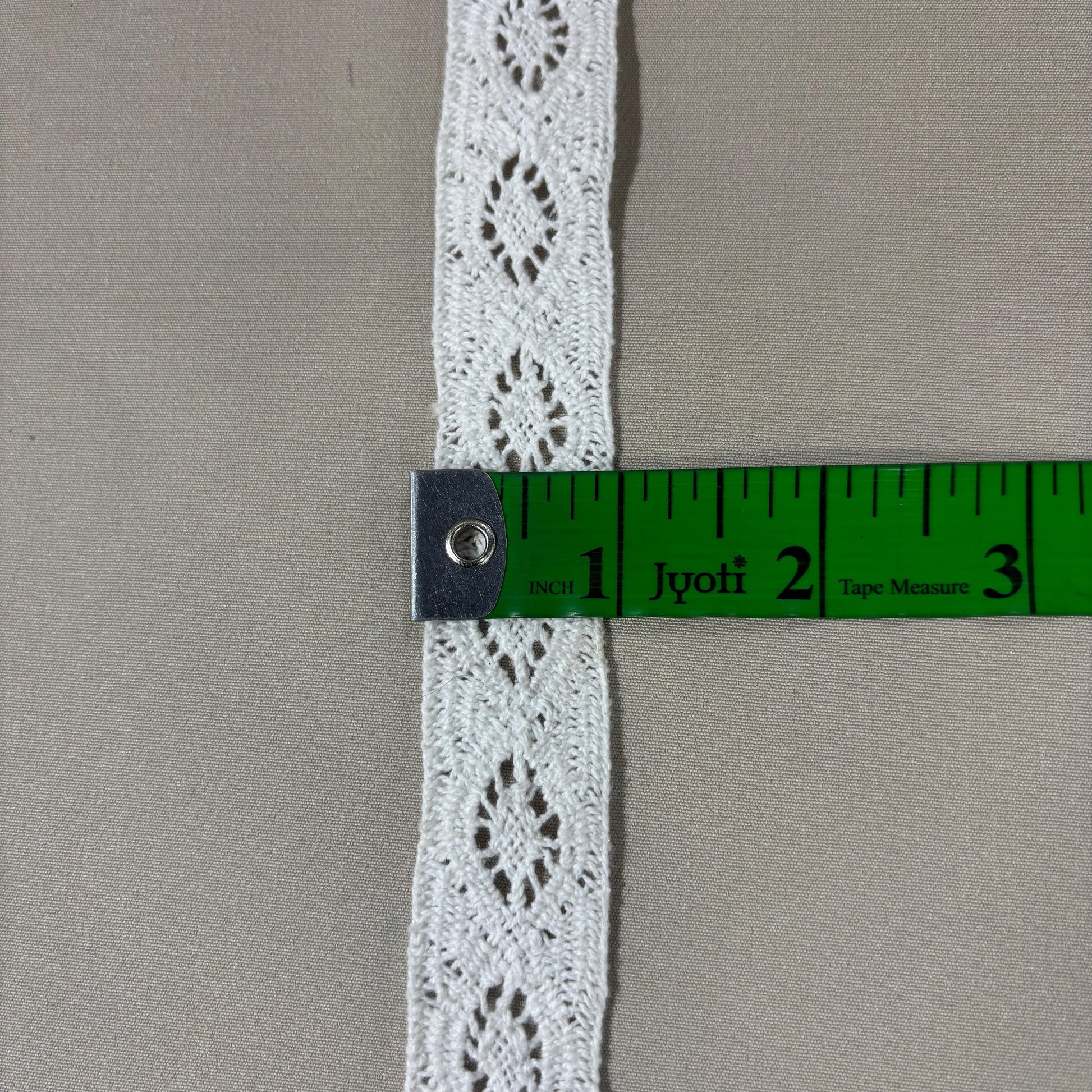 Off White Dyeable Cotton Lace 9157