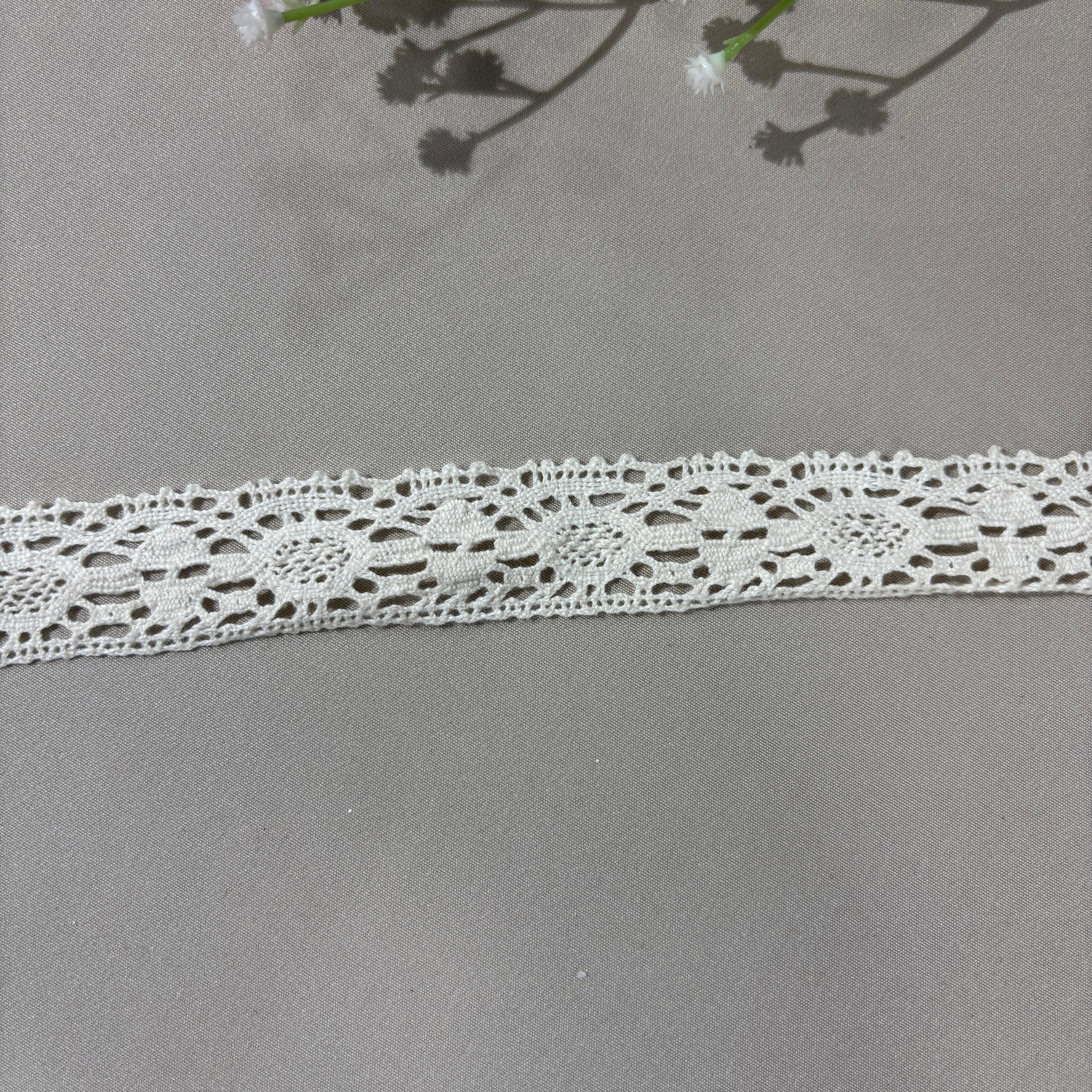 Off Cream Dyeable Cotton Lace 9175