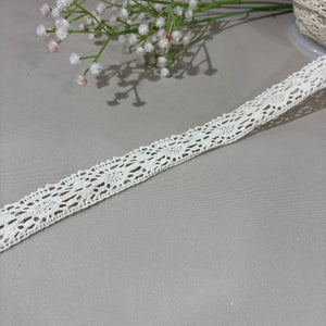Off Cream Dyeable Cotton Lace 9175