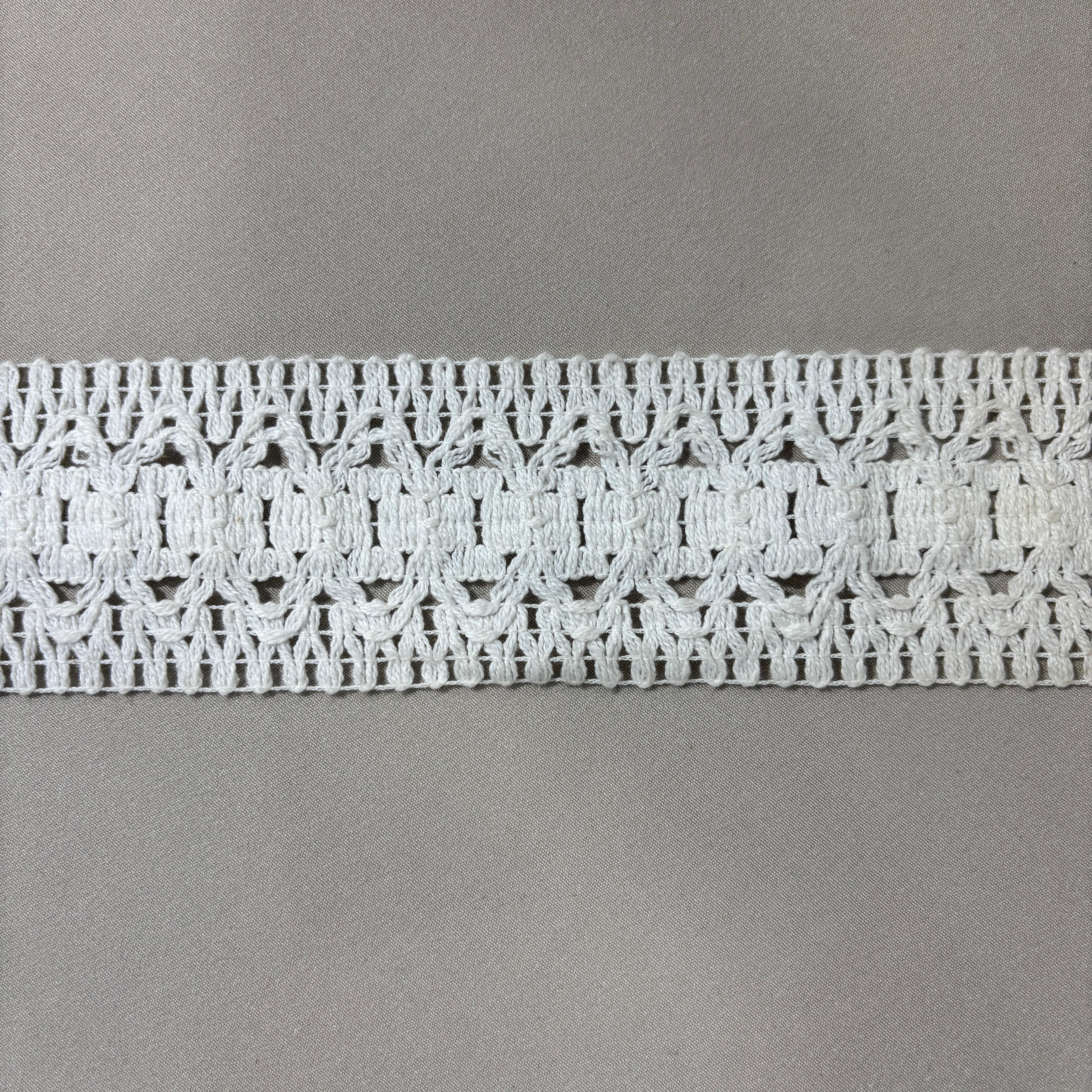 Off White Dyeable Cotton Lace 9191