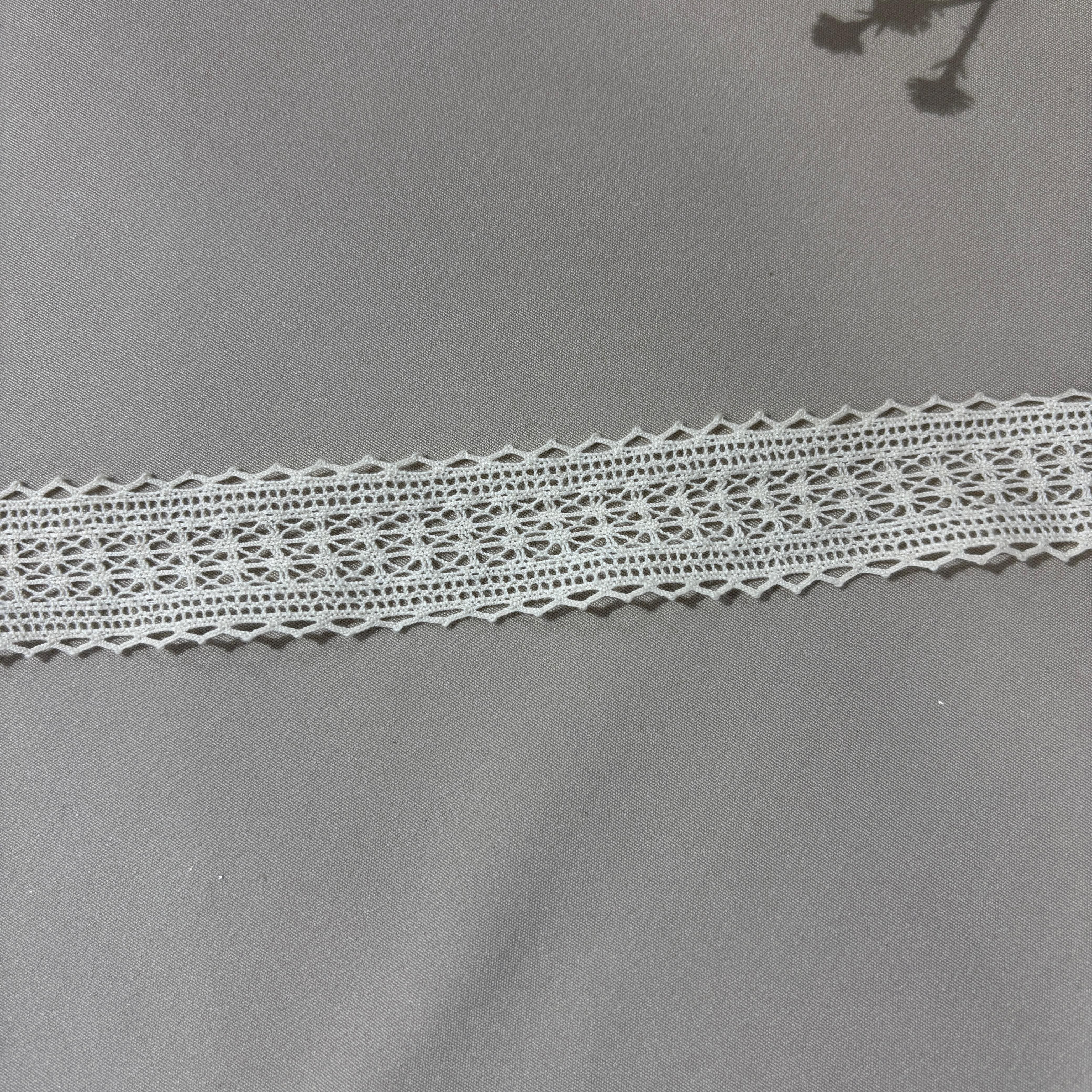 Off Cream Dyeable Cotton Lace 9177