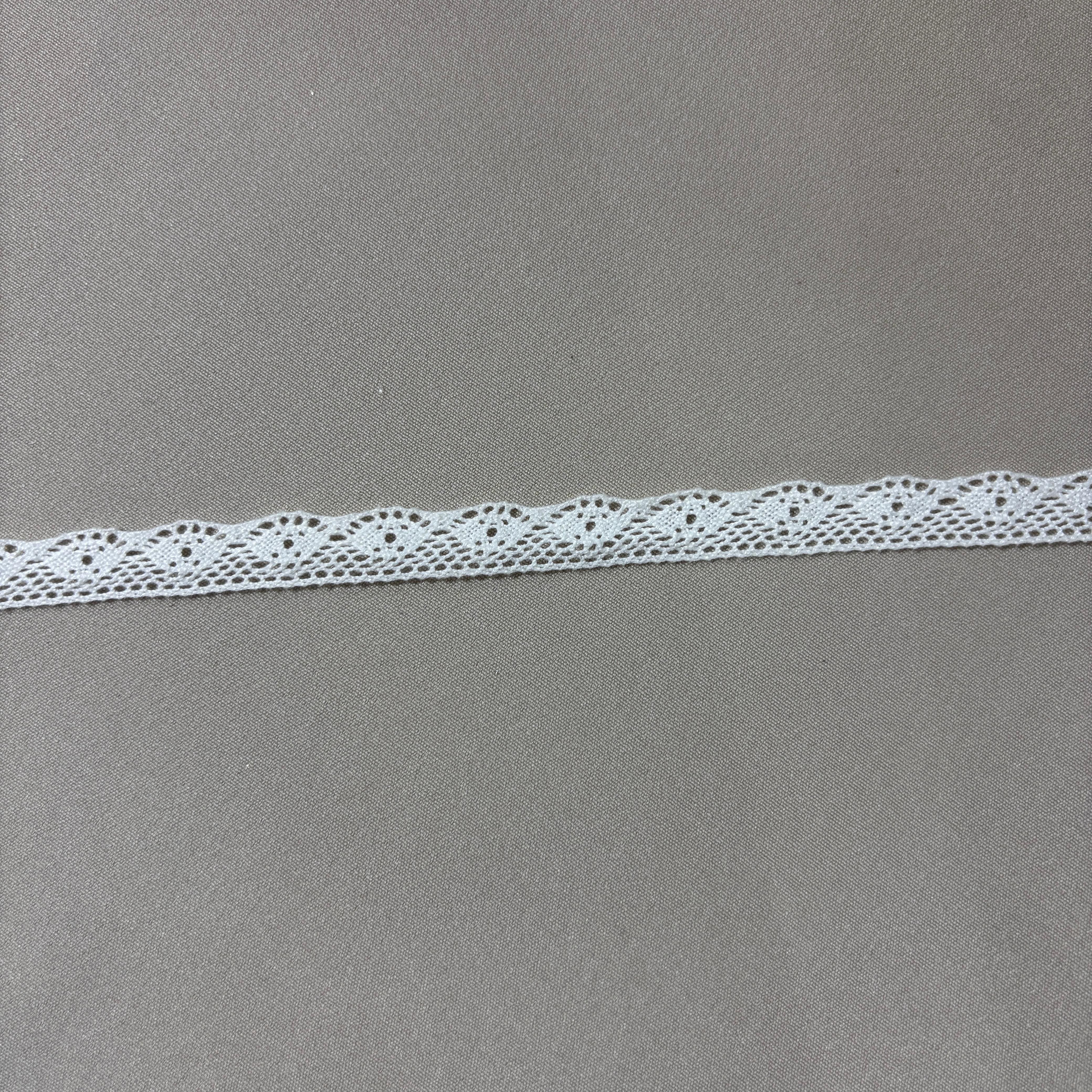 Off White Dyeable Cotton Lace 9150