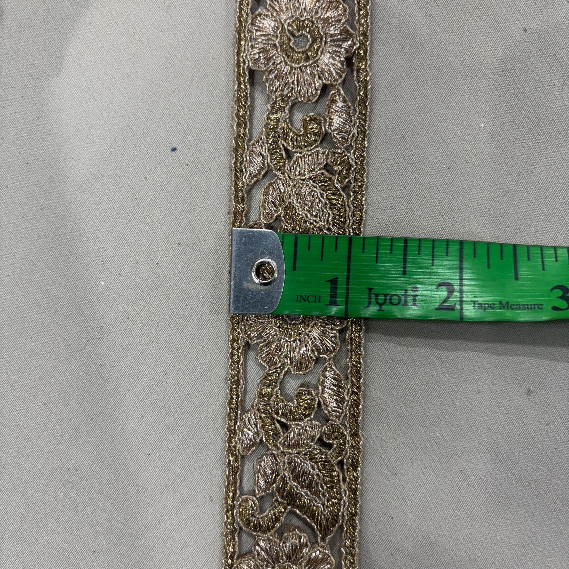 Golden Zari Floral Embroidery Lace 15785