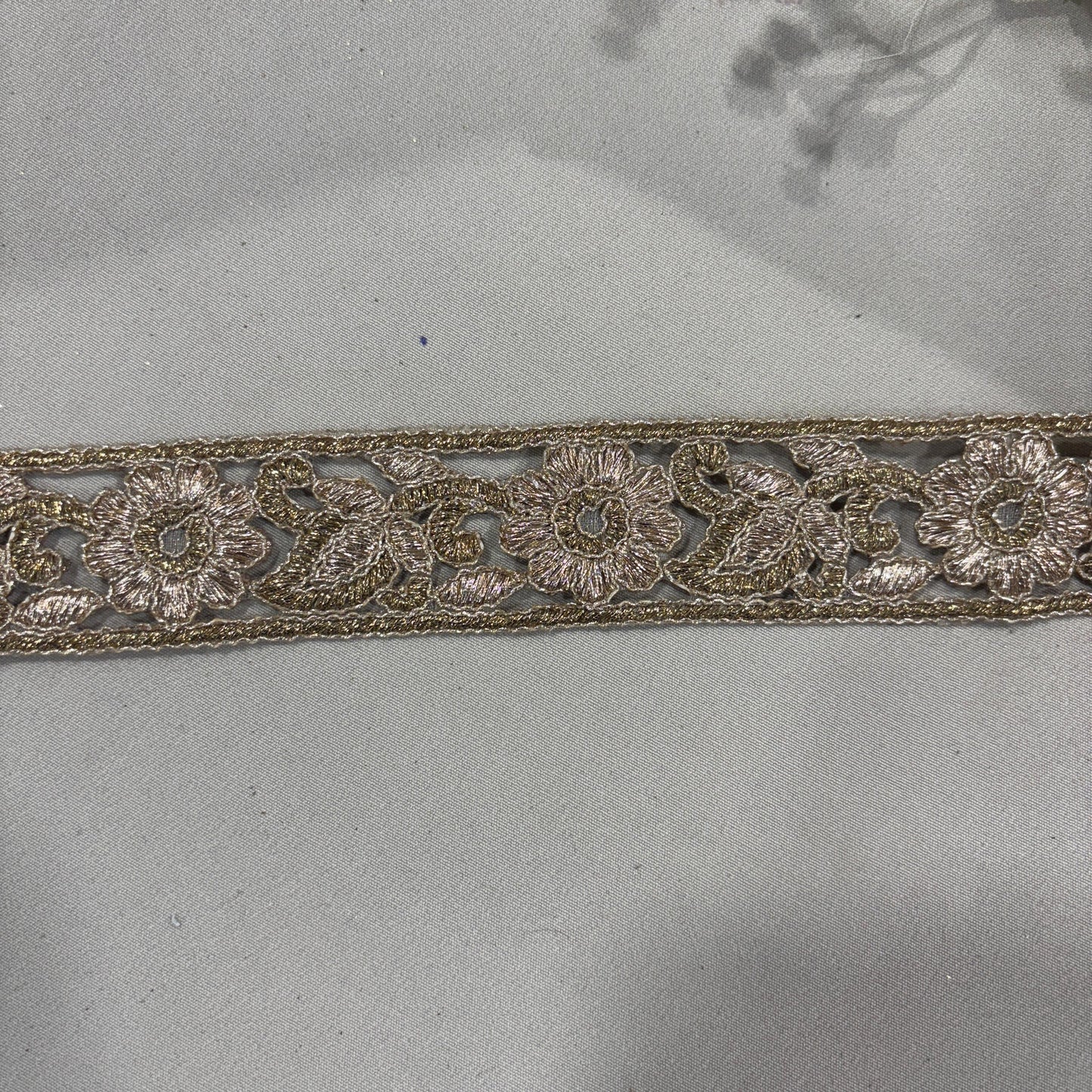 Golden Zari Floral Embroidery Lace 15785