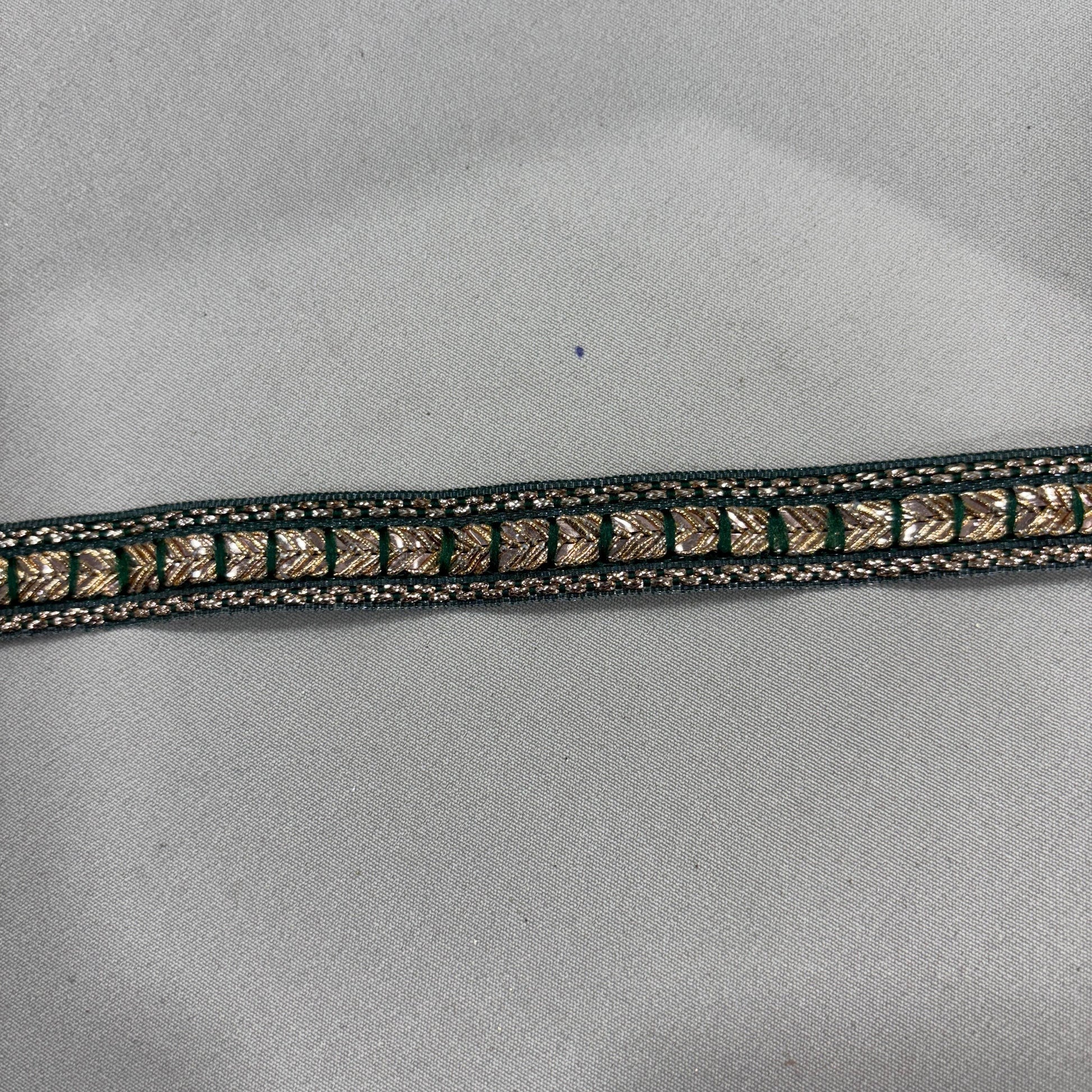 Dark Green Lace 21824