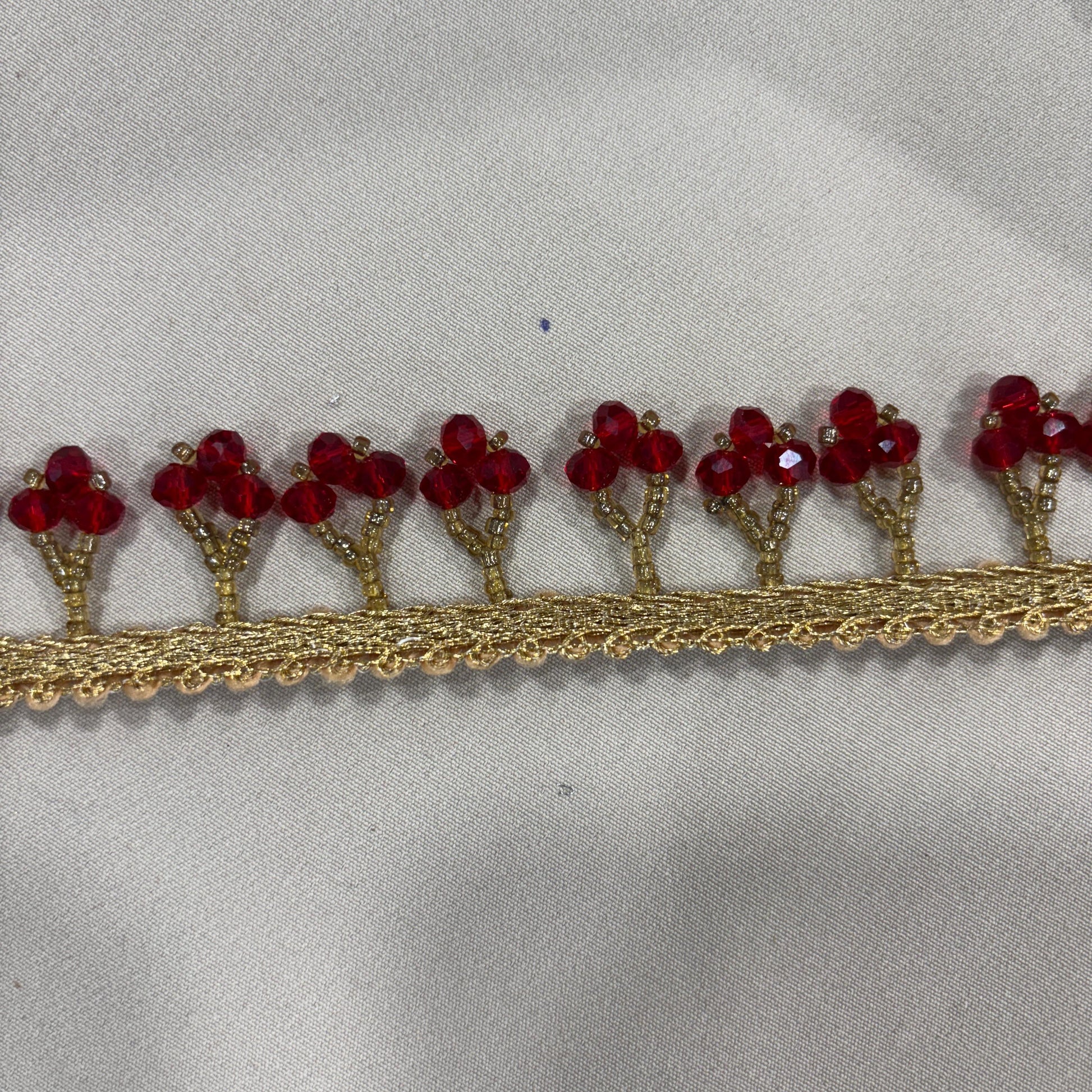 Red Pearl Stone Hanging Lace 16969