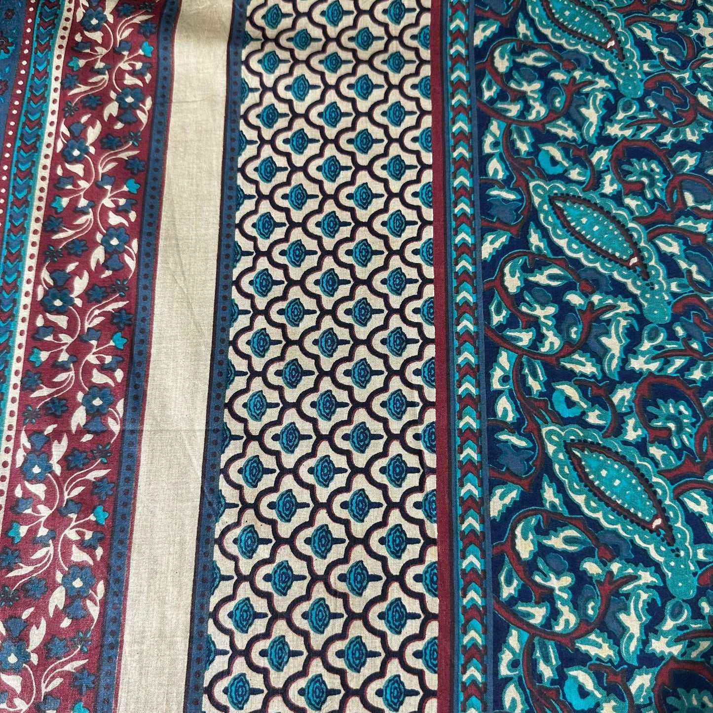 Green Paisley Print Cotton Fabric 23647