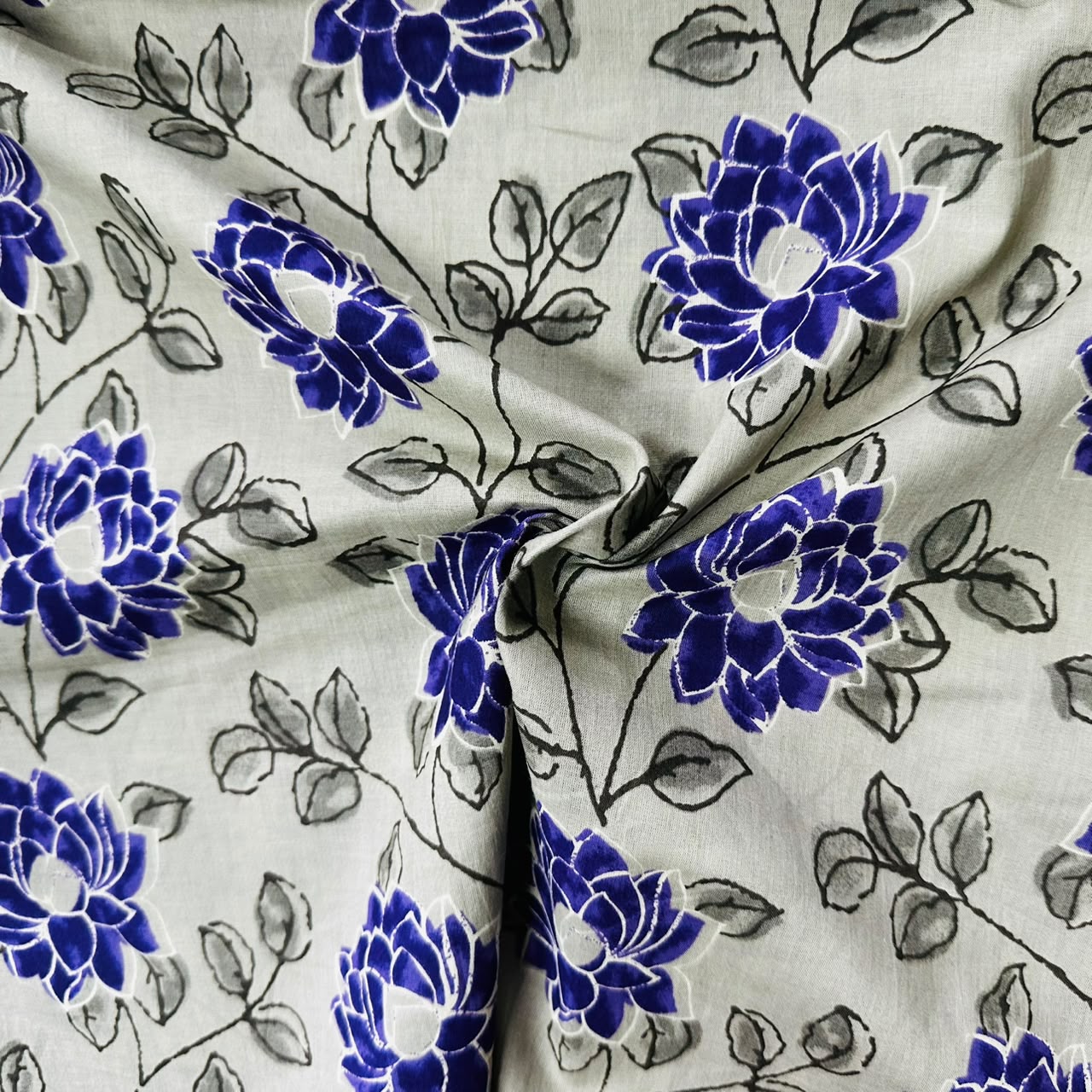 Sage Green Floral Print Cotton Fabric AFI-29580 - TradeUNO