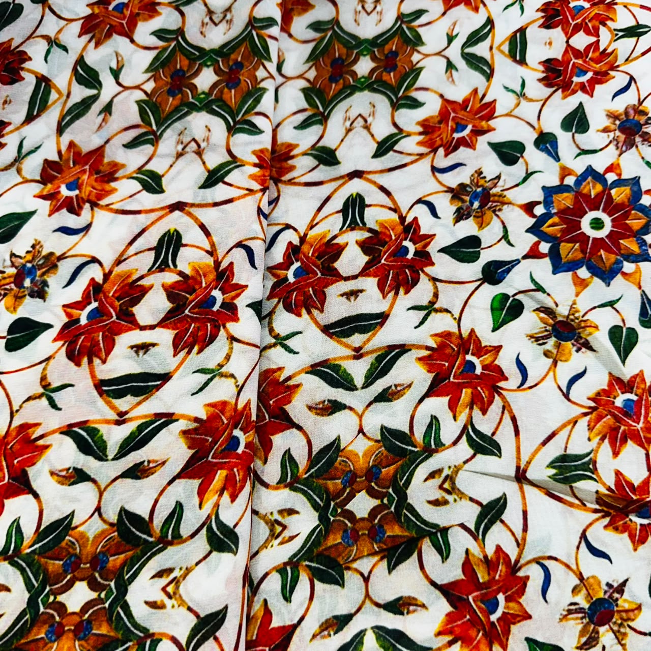 Off White floral print Poly TU-1855
