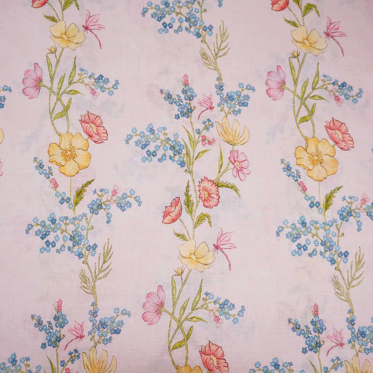Baby Pink floral print 40s Pure Linen Fabric VF-31327 - TradeUNO