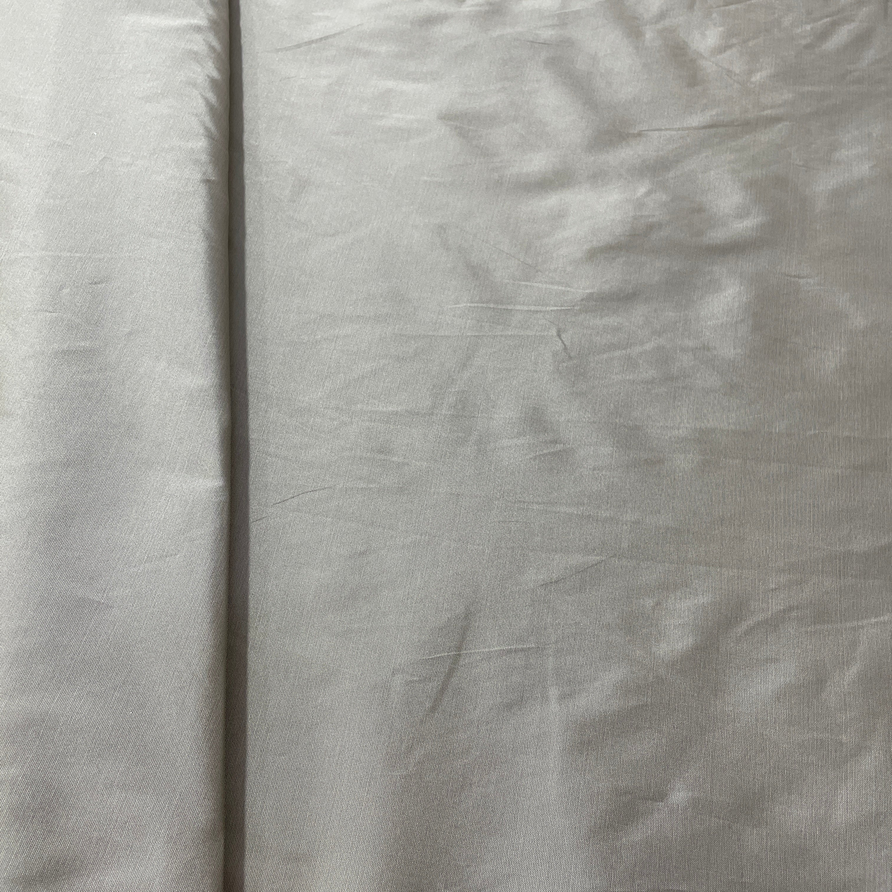 Grey Solid Silk Taffeta Fabric - TradeUNO