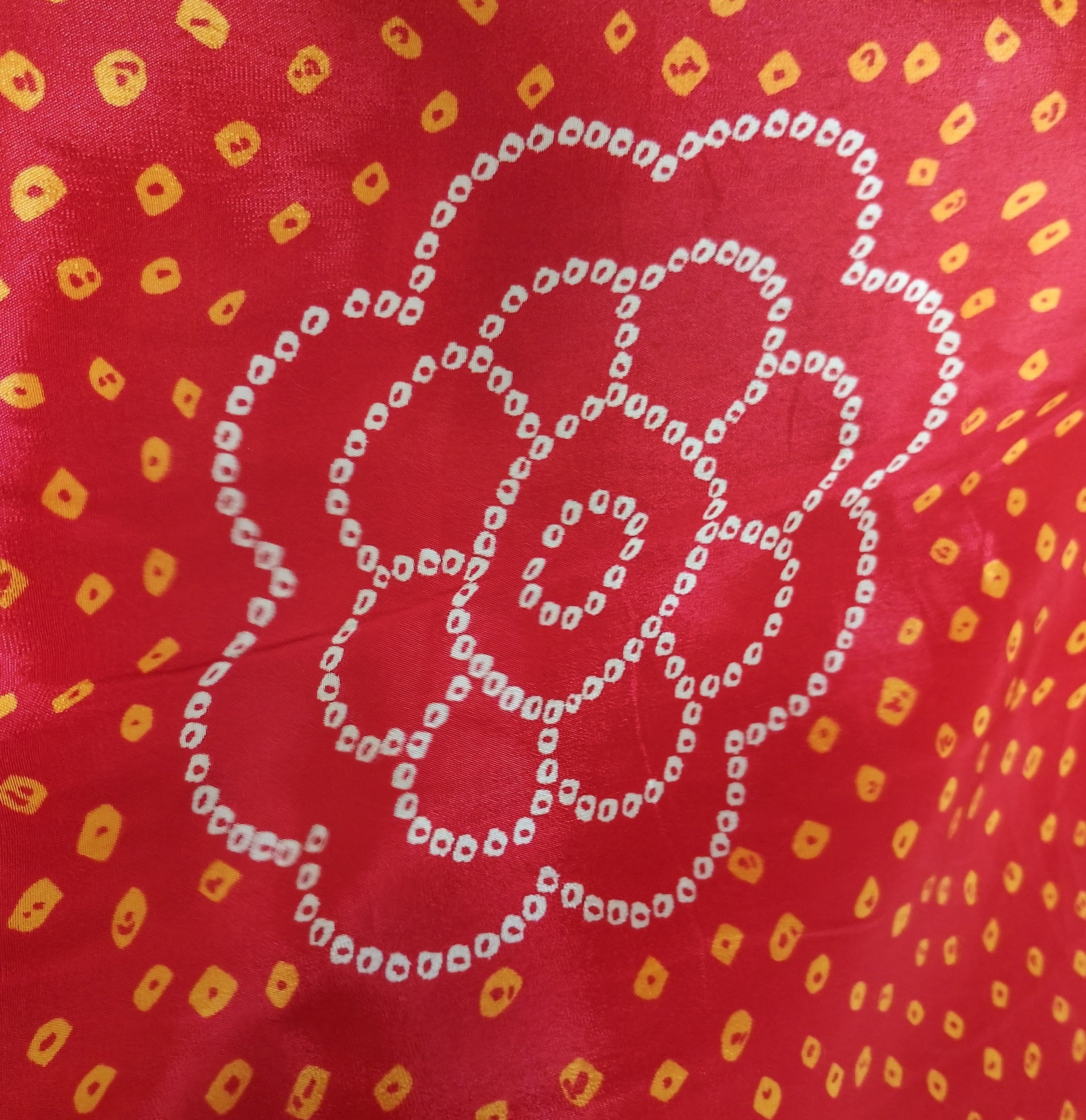 Red Bandhani Print Crepe Fabric - TradeUNO