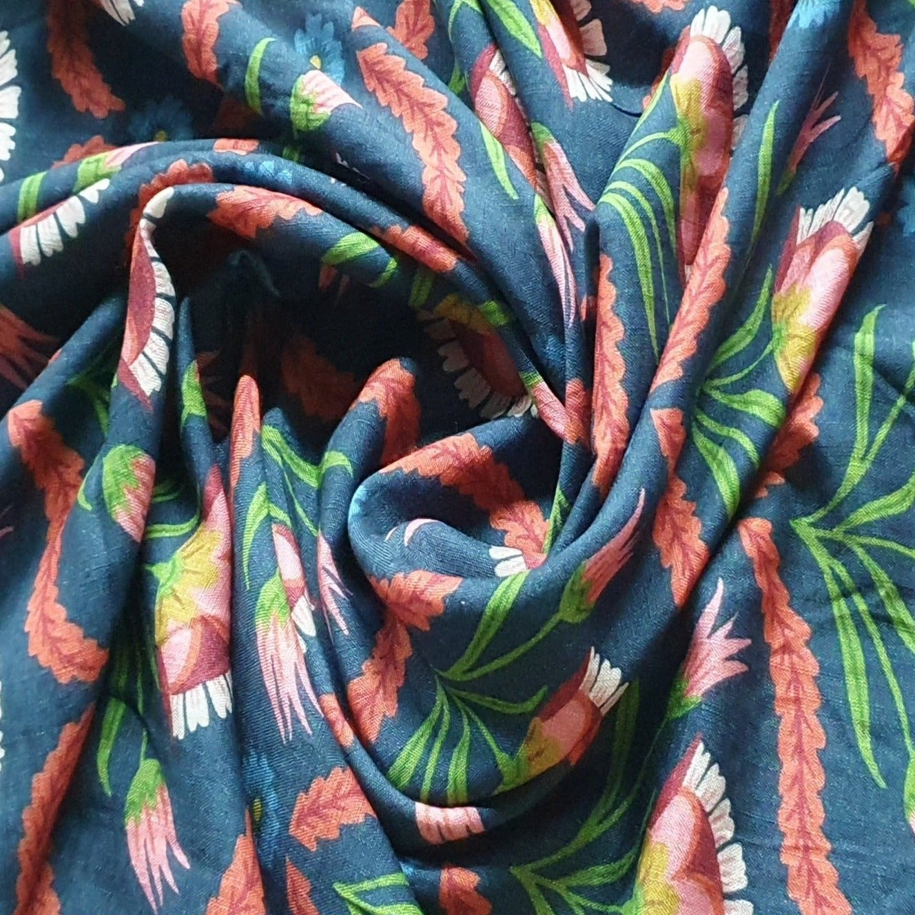 Blue Floral Print Viscose Fabric Trade UNO