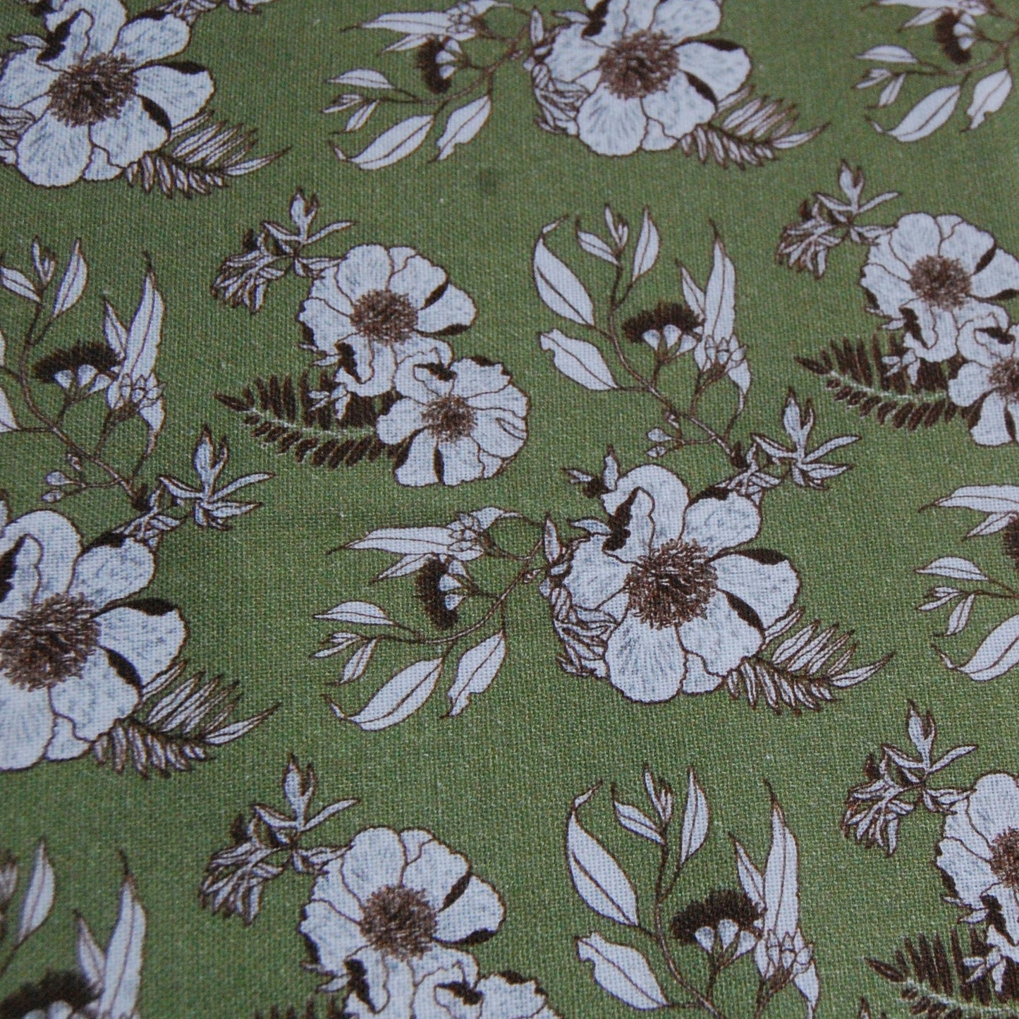 Light Green Floral Print Cotton Linen Fabric Trade UNO