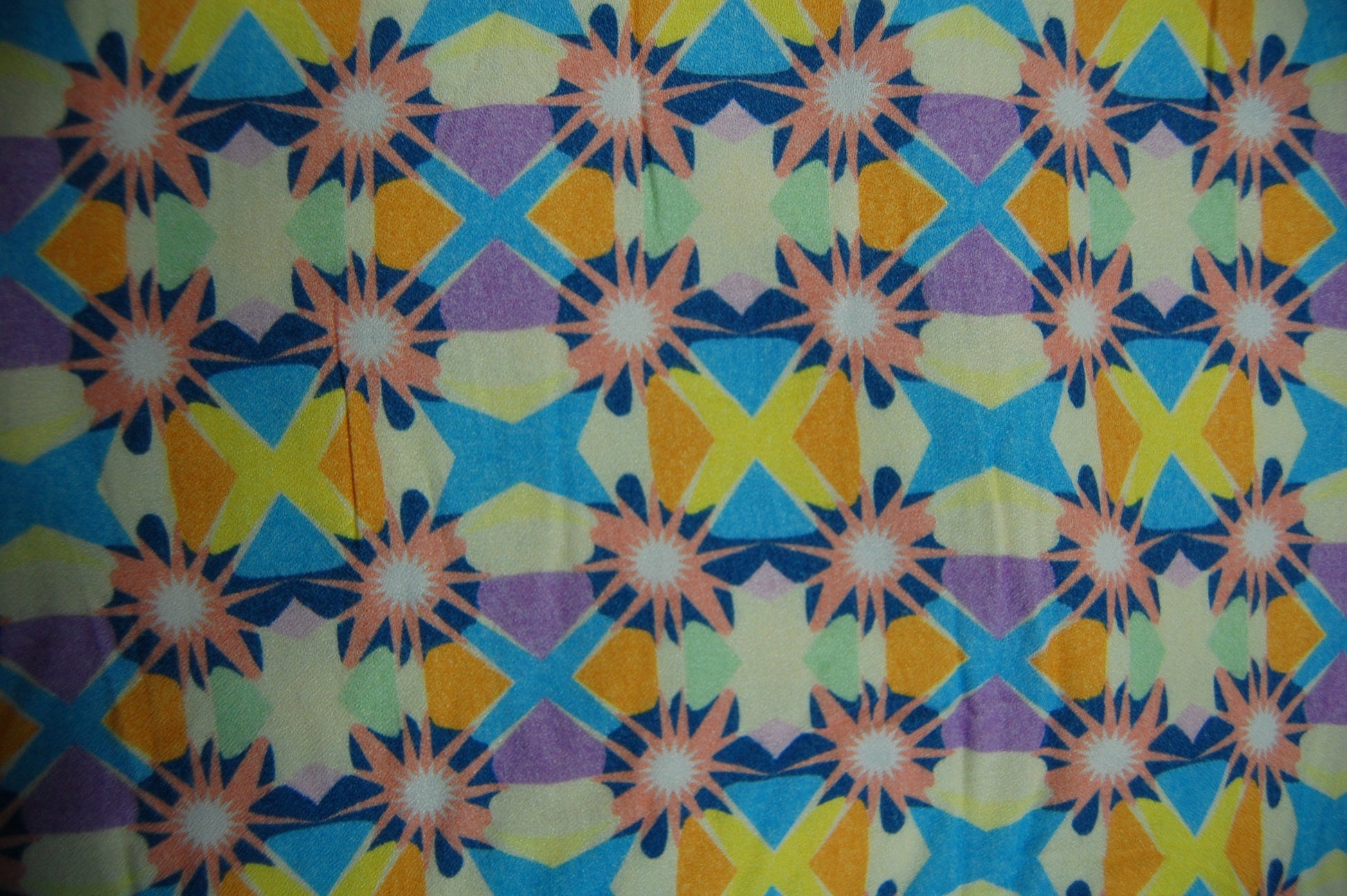 Multi Color Star Print Spun Fabric Trade UNO