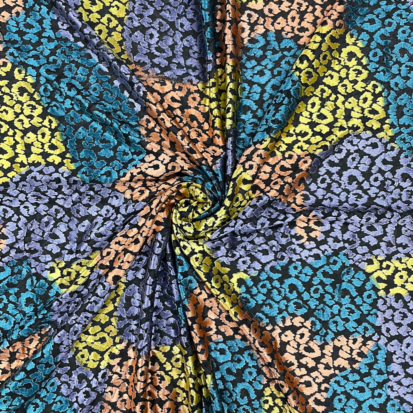 Multicolor Web Print Brasso Velvet Fabric - TradeUNO