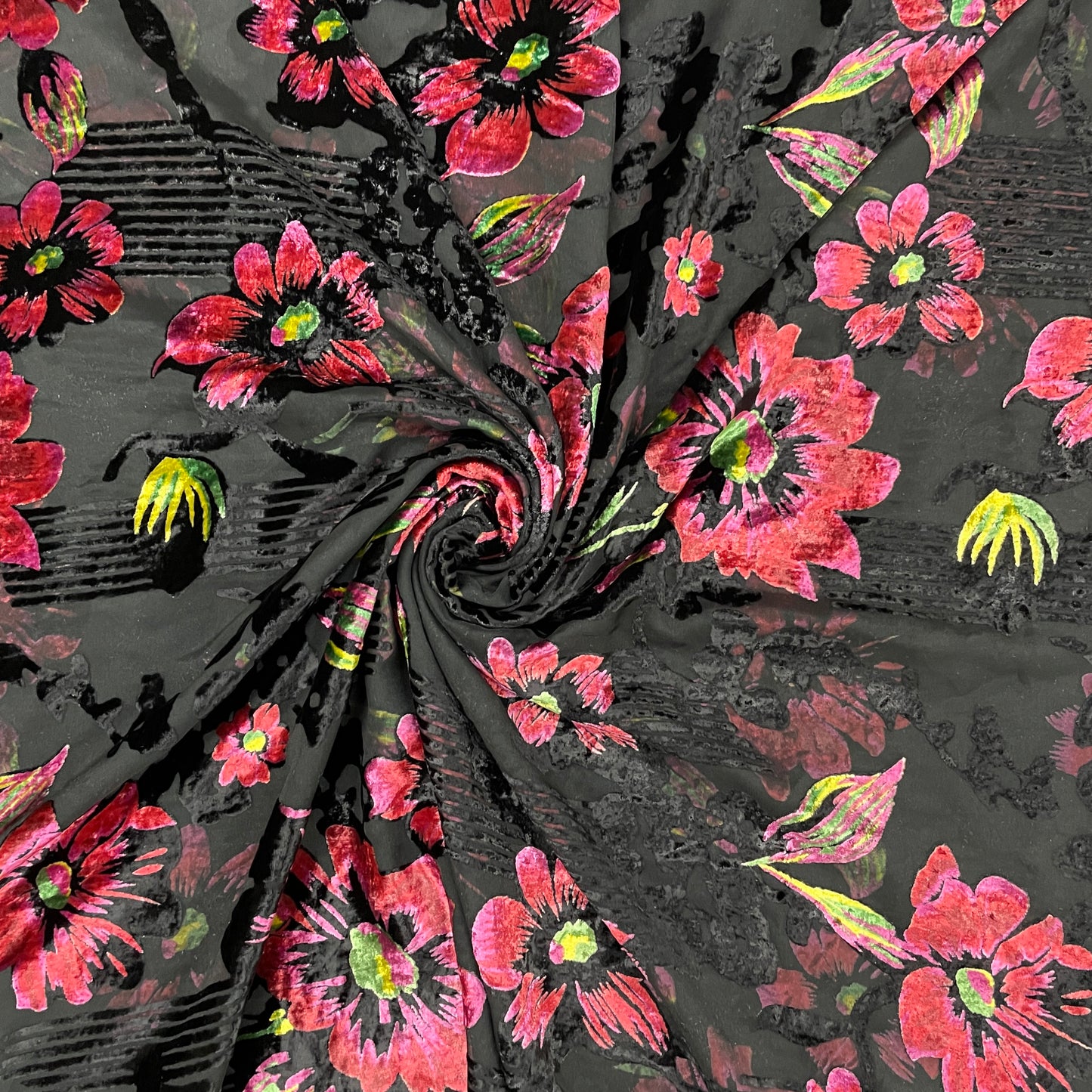 Black & Red Floral Print Brasso Velvet Fabric - TradeUNO