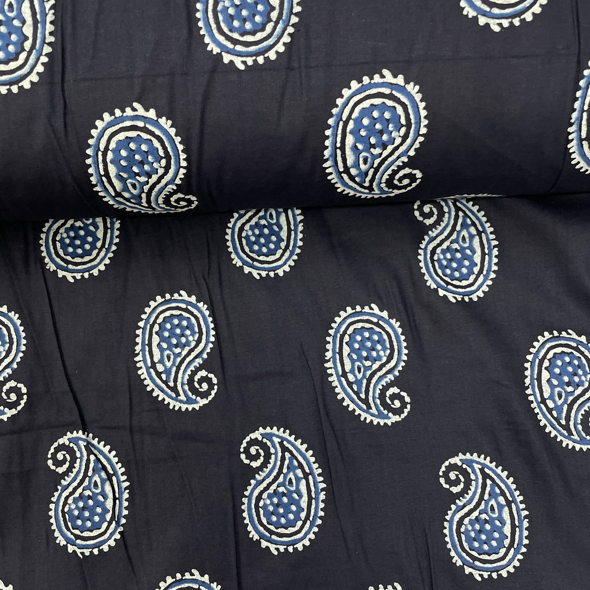Indigo Paisley Print Poplin Cotton Fabric - TradeUNO